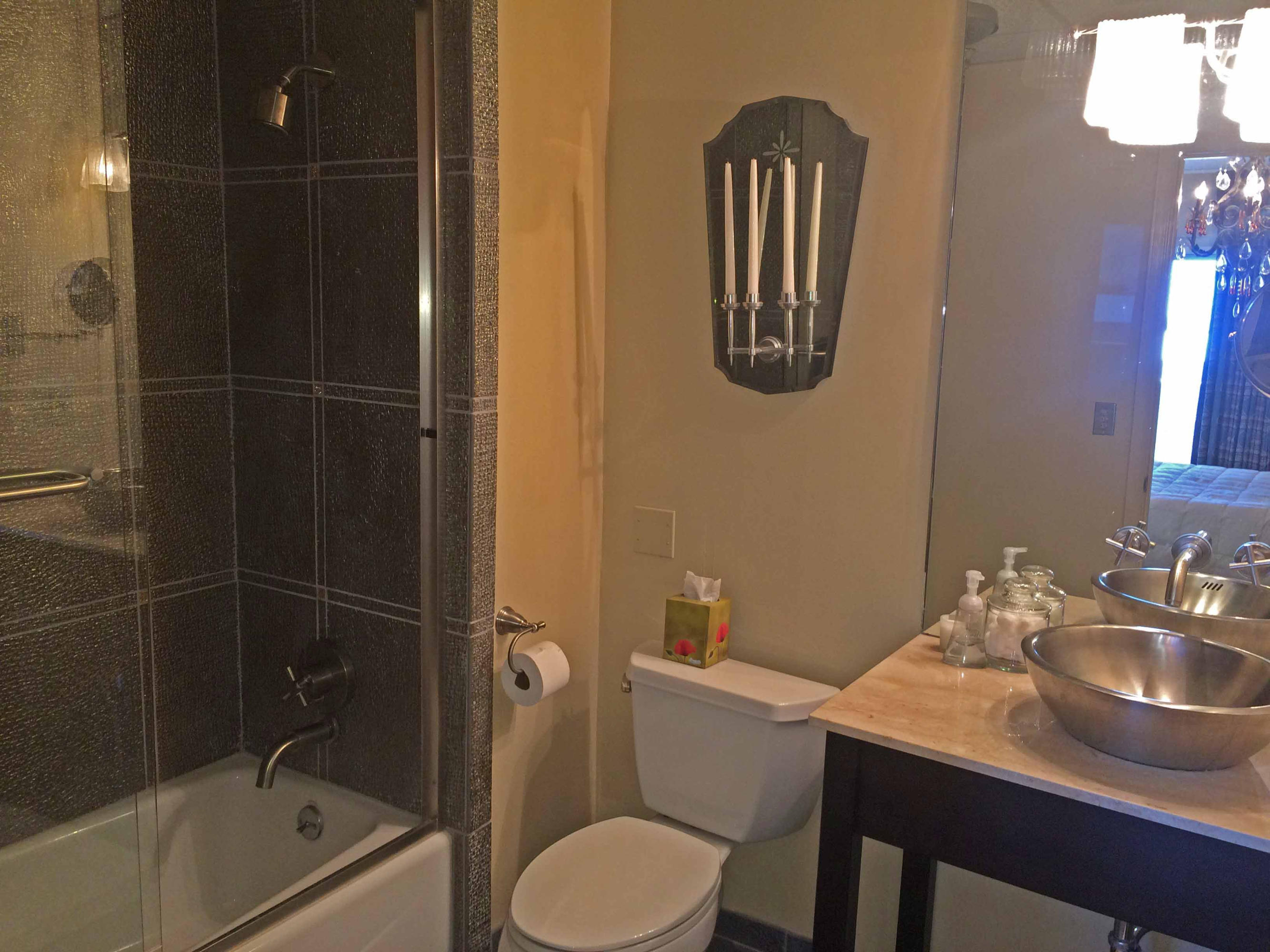 SUN KING TOWERS PH 1, BLDG 2 - Residential