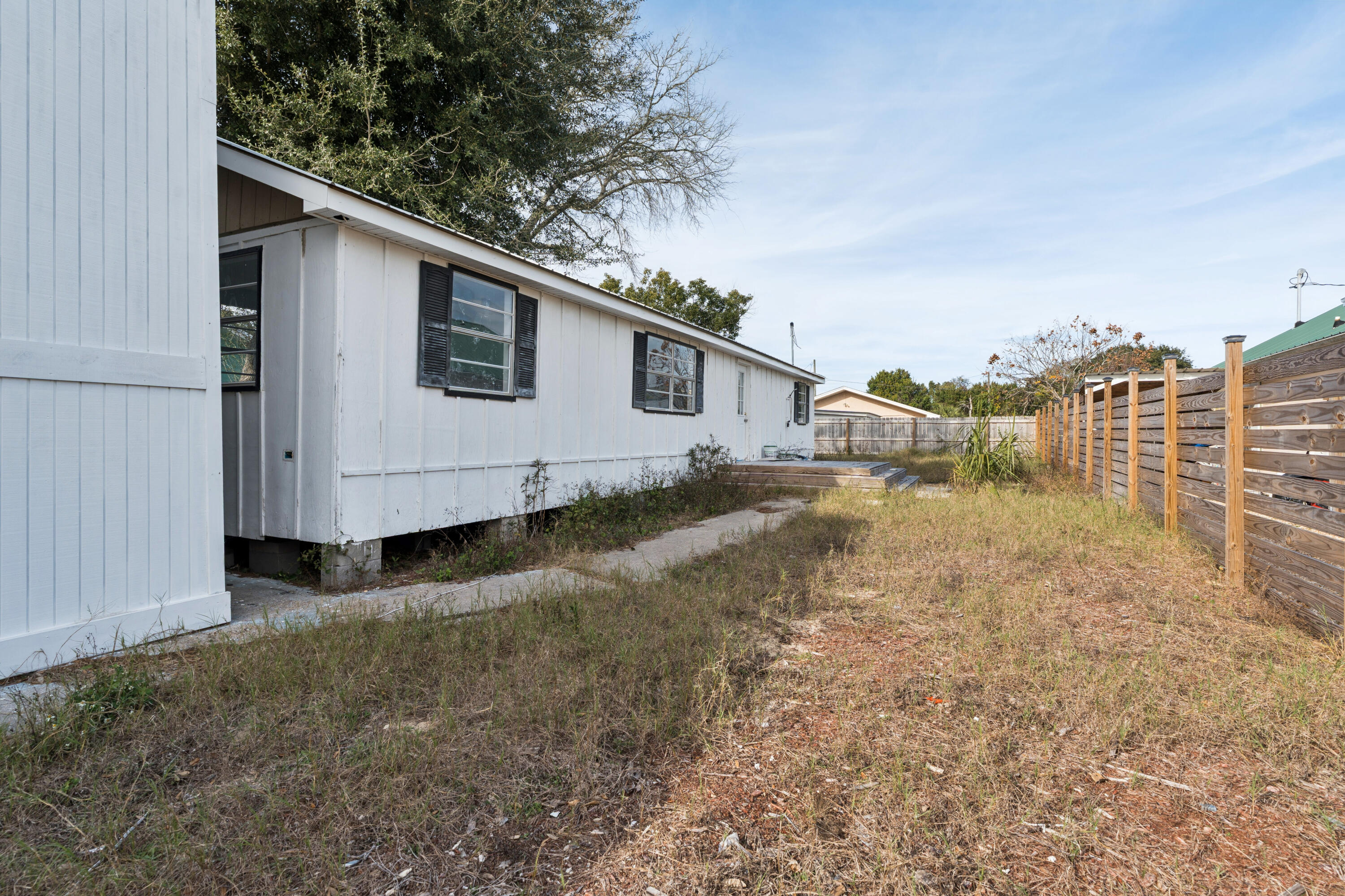 RIVIERA BEACH - Residential