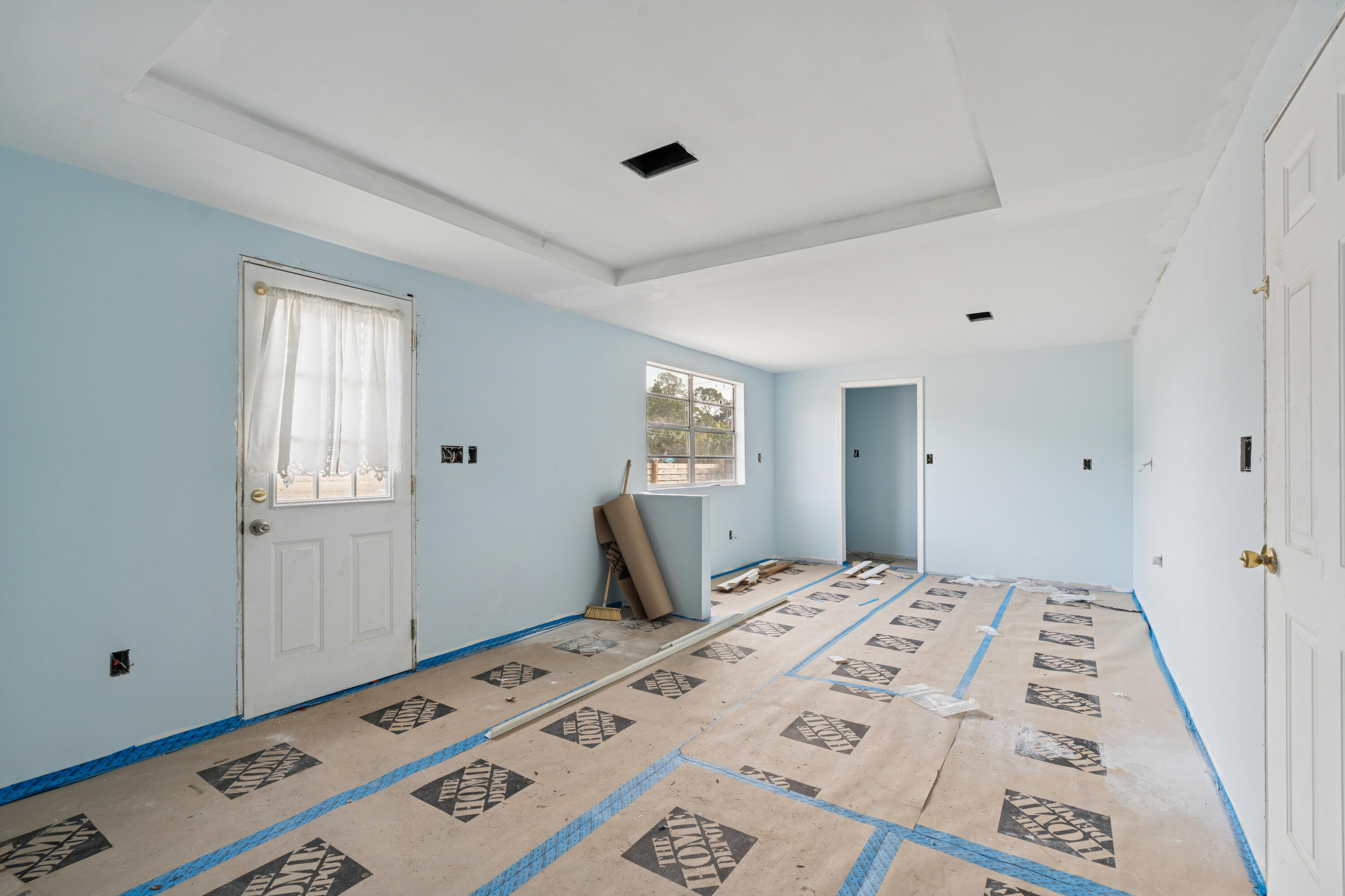 RIVIERA BEACH - Residential