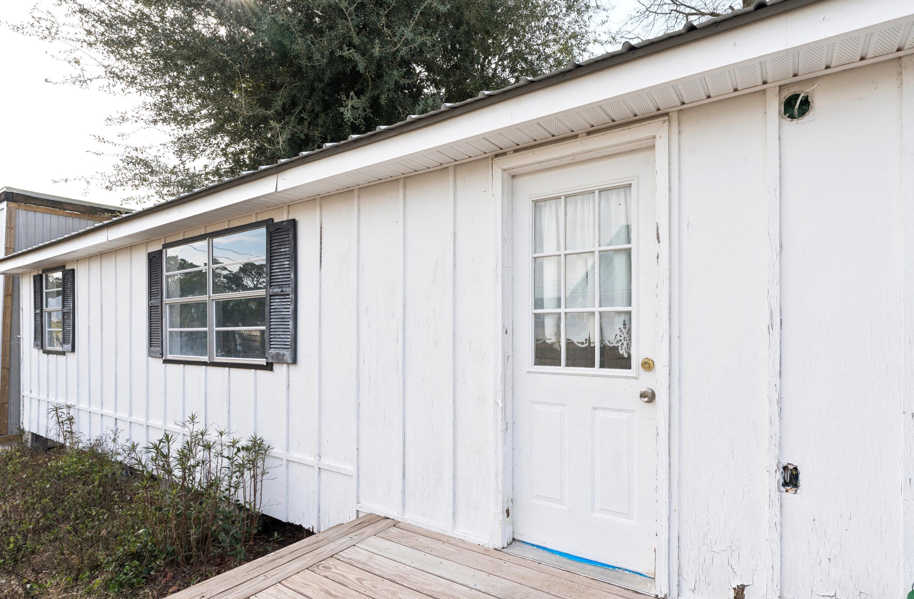 RIVIERA BEACH - Residential