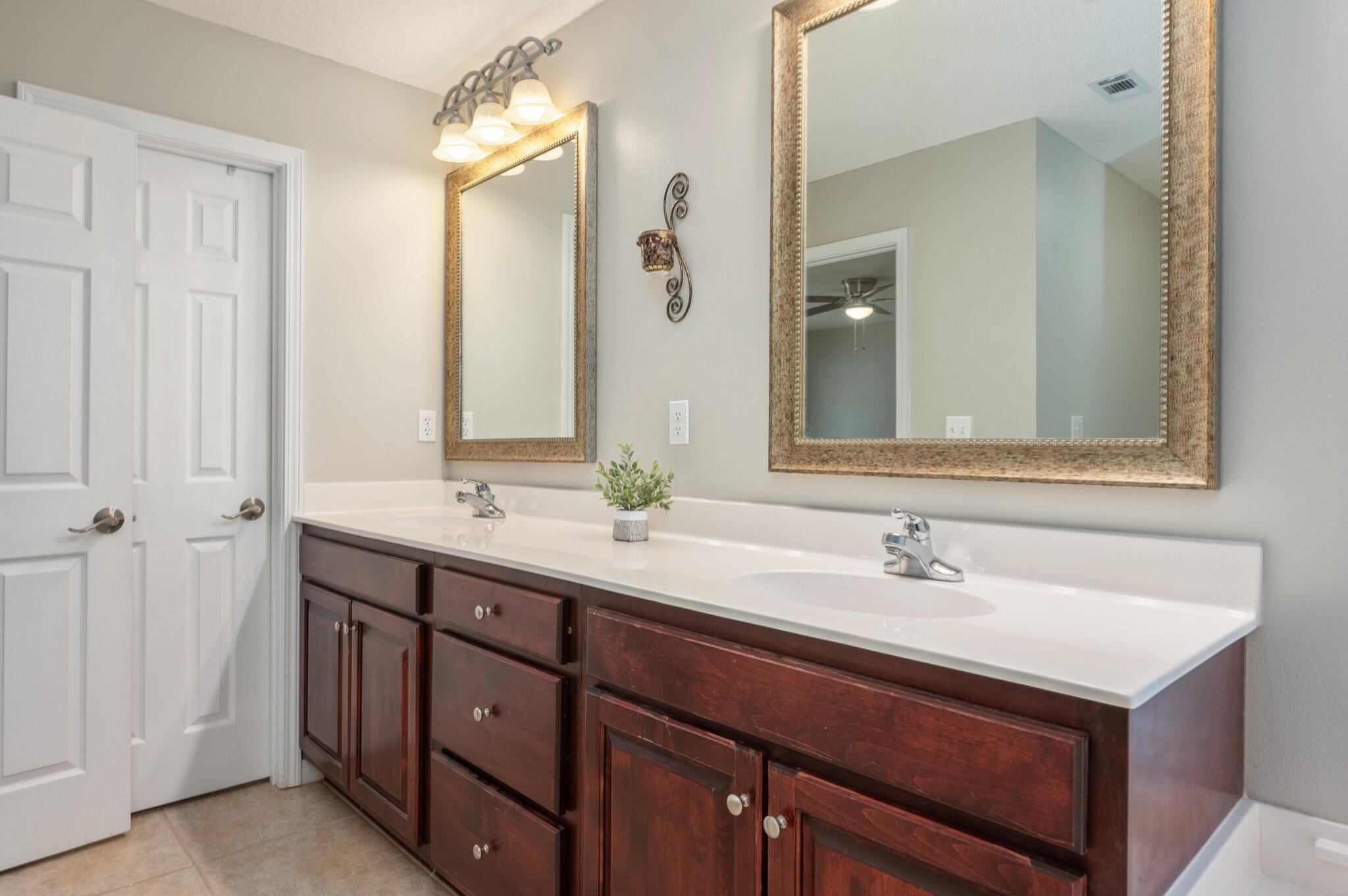 HERITAGE HILL PH 2 - Residential