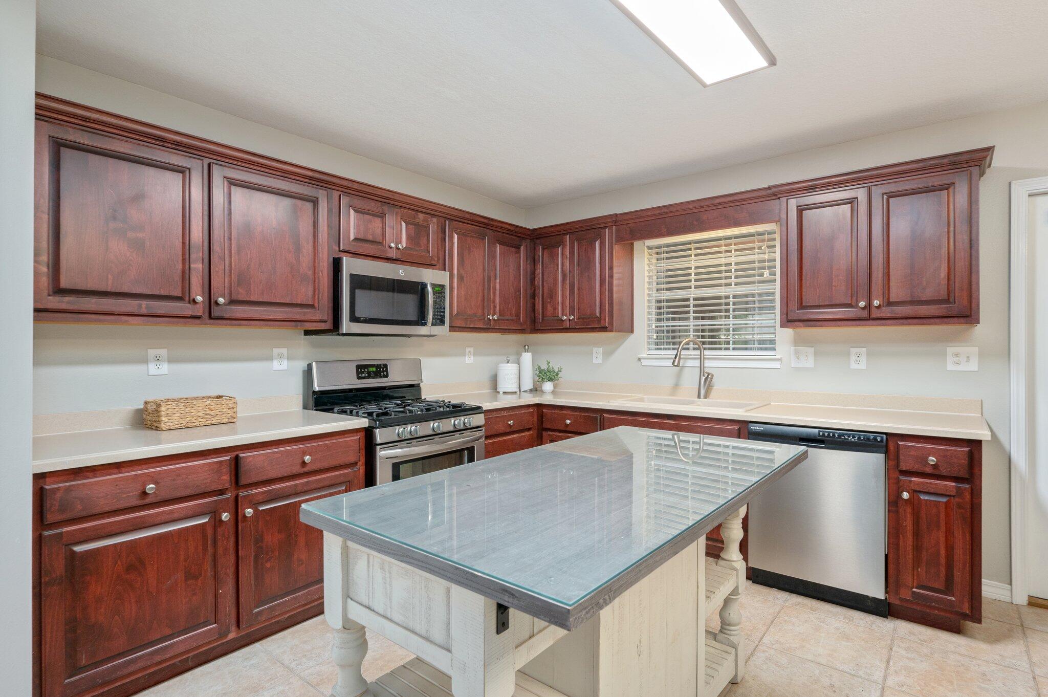 HERITAGE HILL PH 2 - Residential