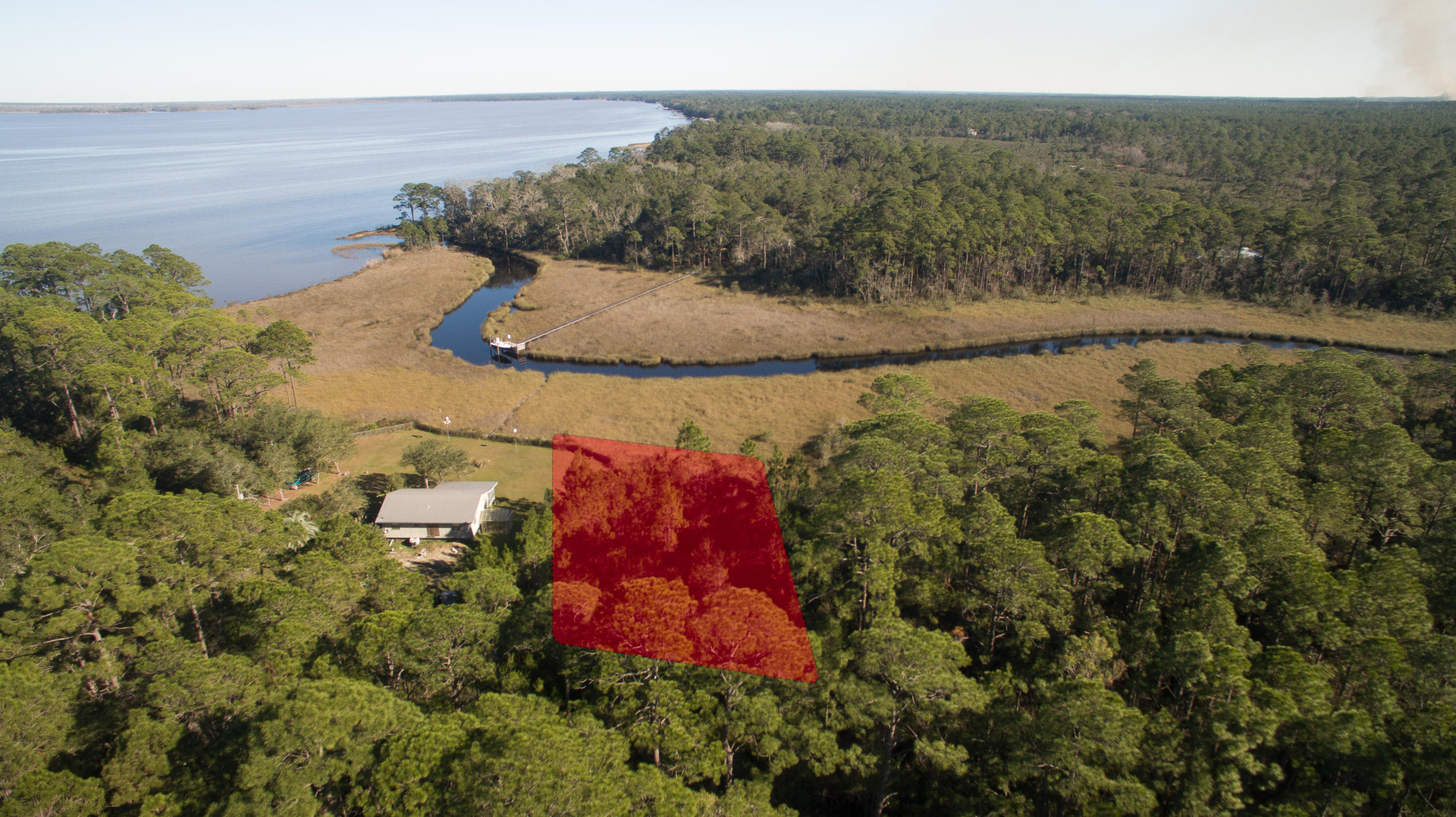 Nice lot is a very quiet, remote area.