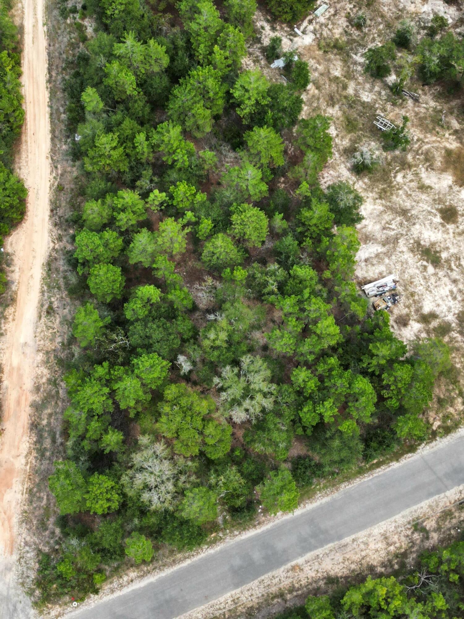 JUNIPER LAKE ESTATES - Land
