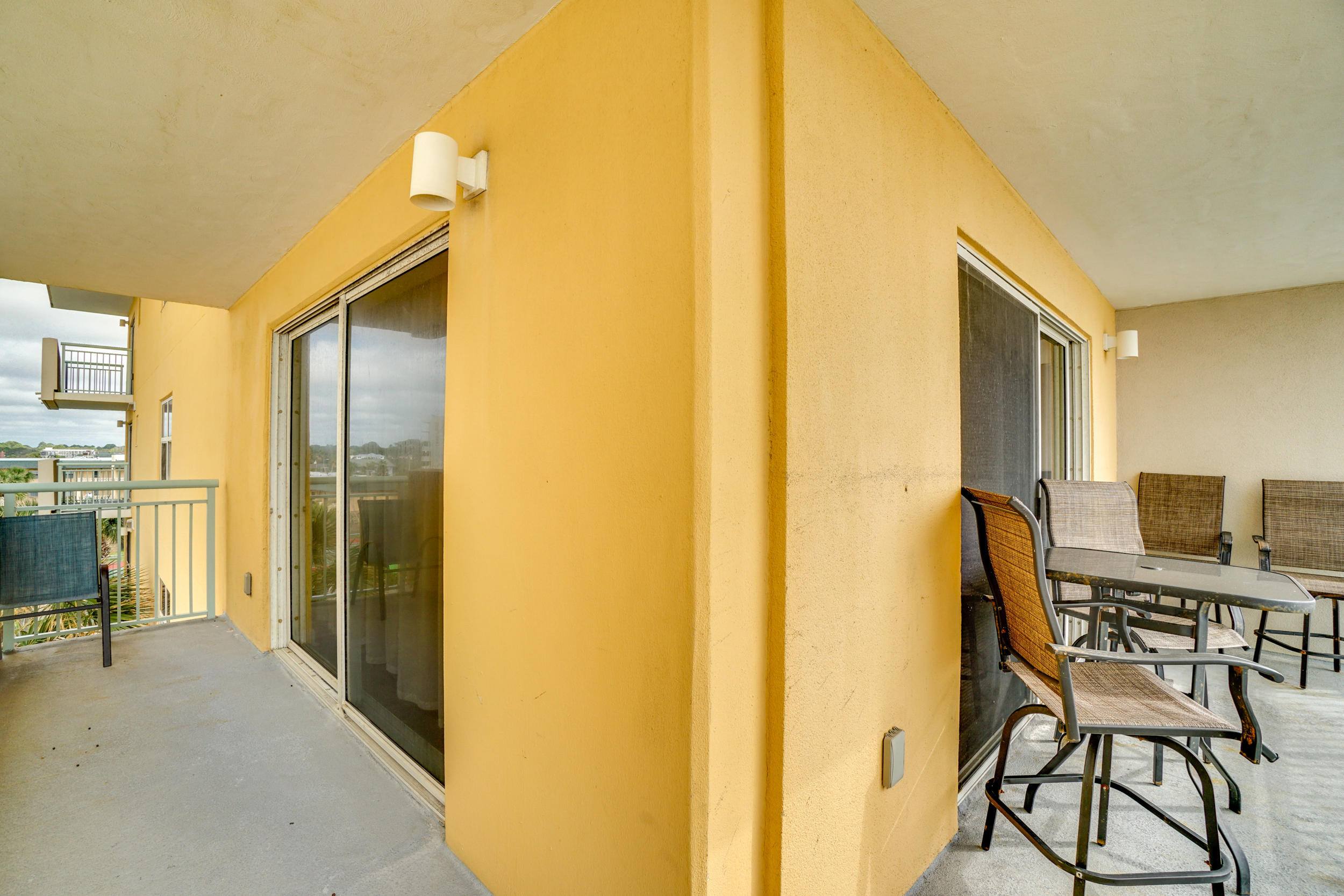 PELICAN ISLE - Residential