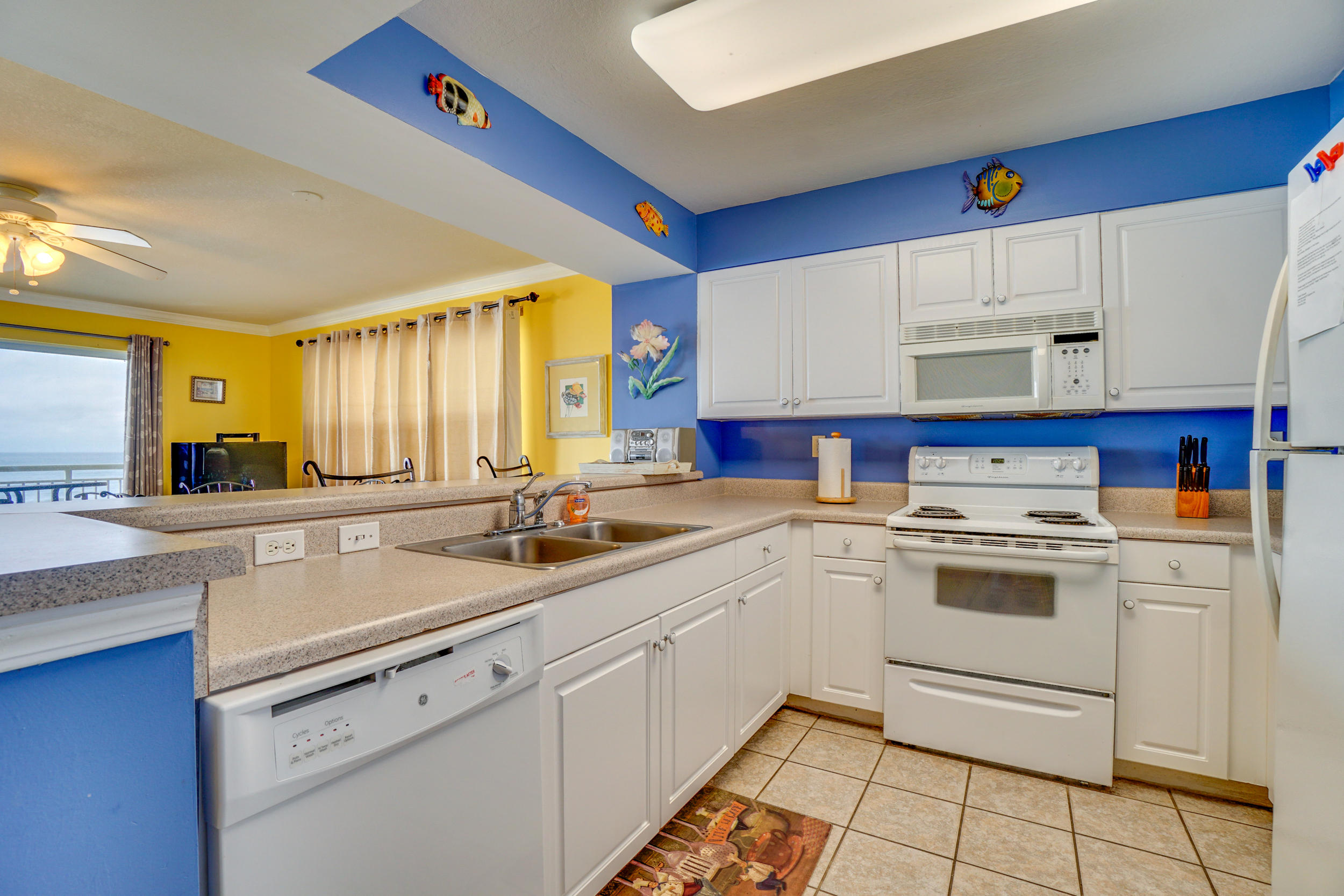 PELICAN ISLE - Residential