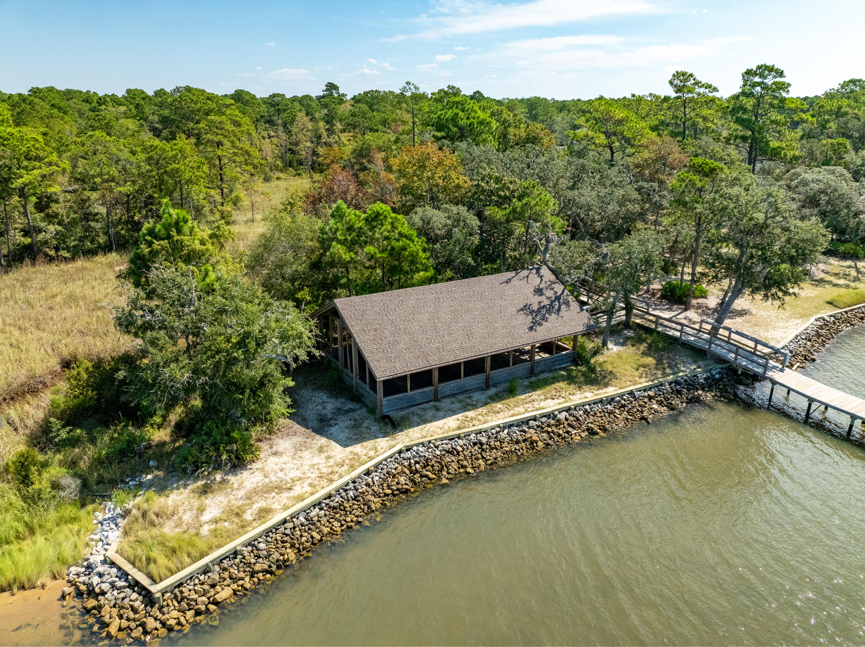 STEAMBOAT LANDING - Land
