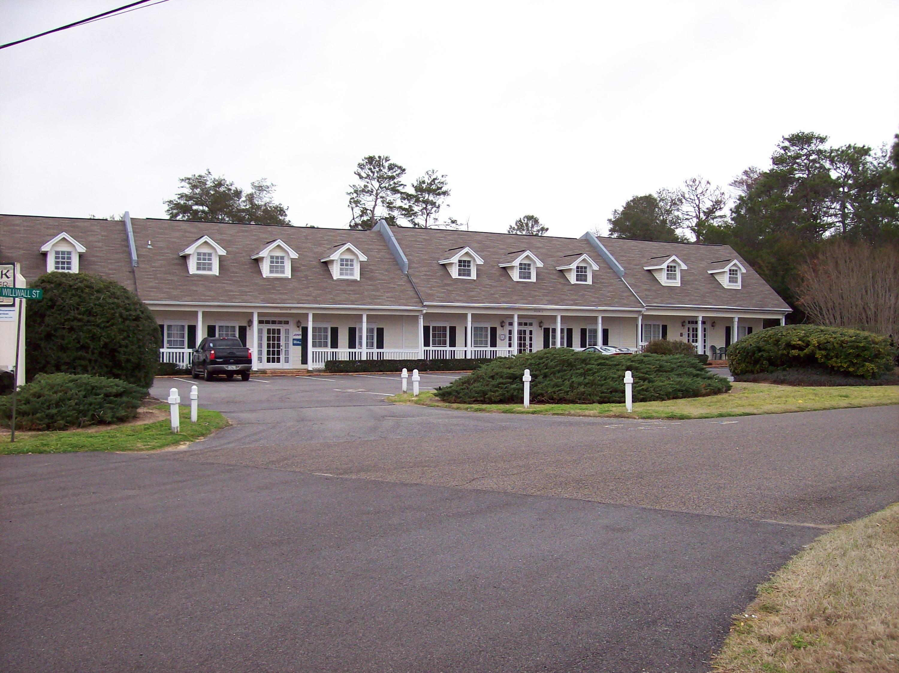- Commercial Lease