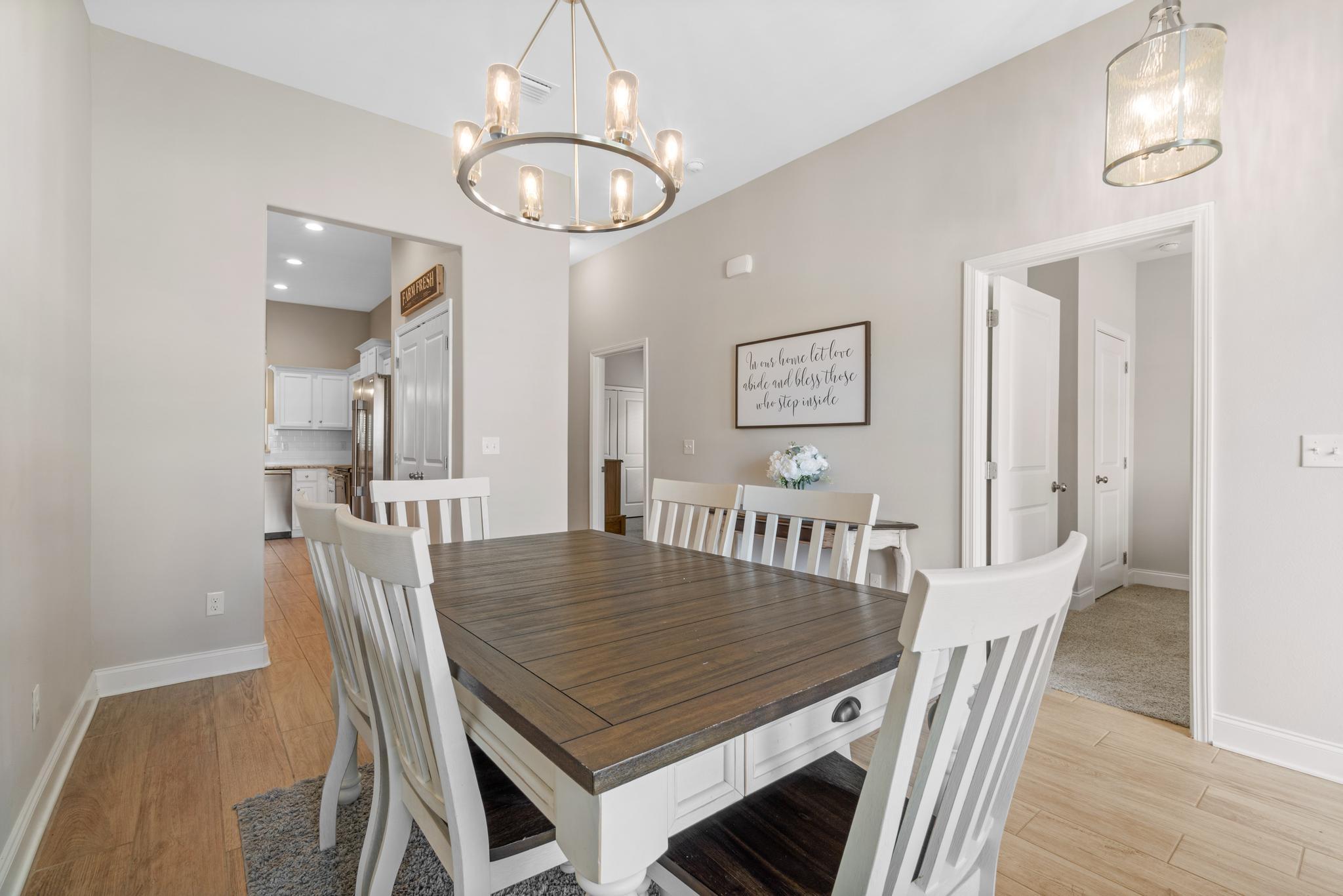 CRESCENT SHORES - Residential