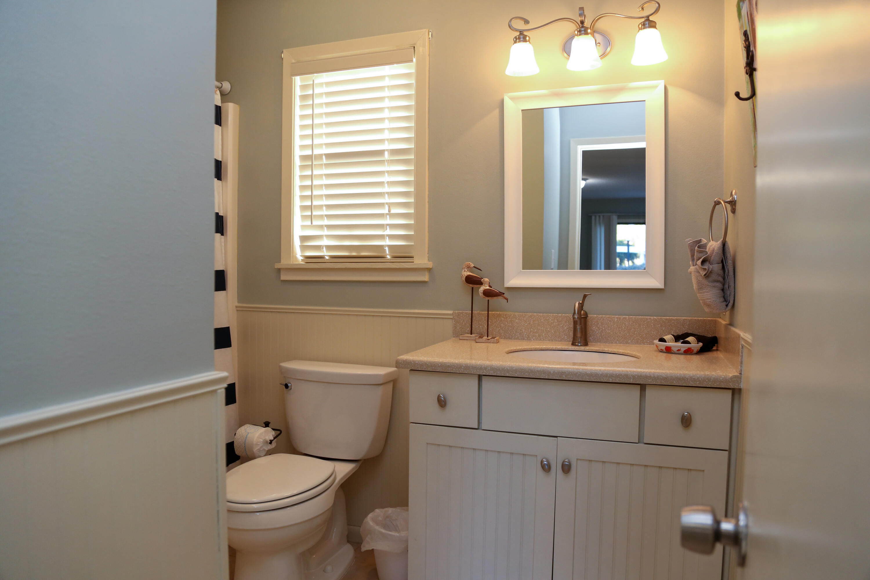 BEACHWOOD VILLAS CONDO - Residential