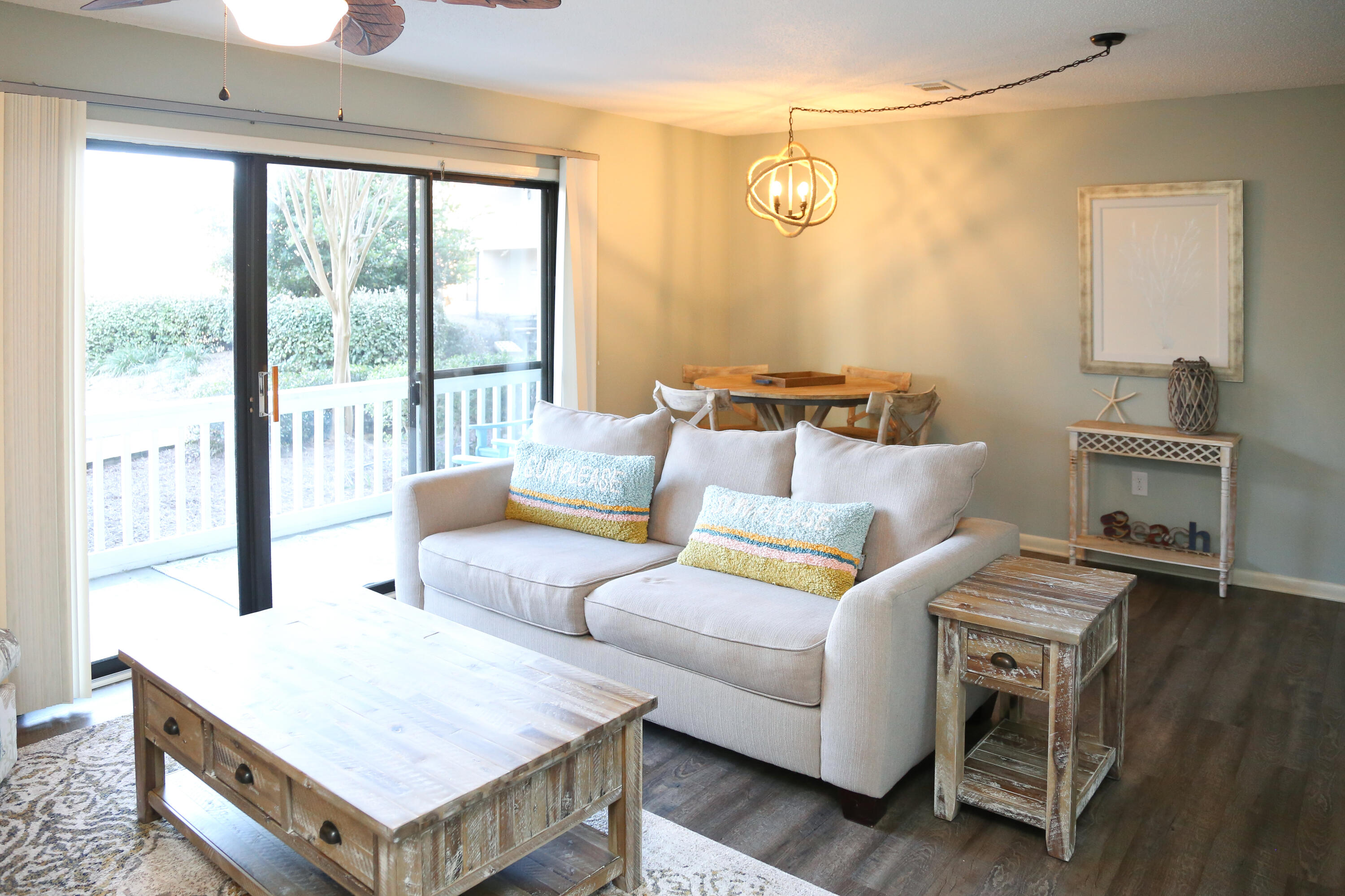 BEACHWOOD VILLAS CONDO - Residential