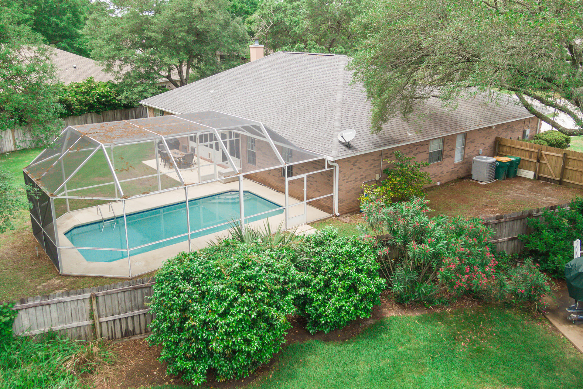 ROCKY BAYOU COUNTRY CLUB ESTATES 10 - Residential