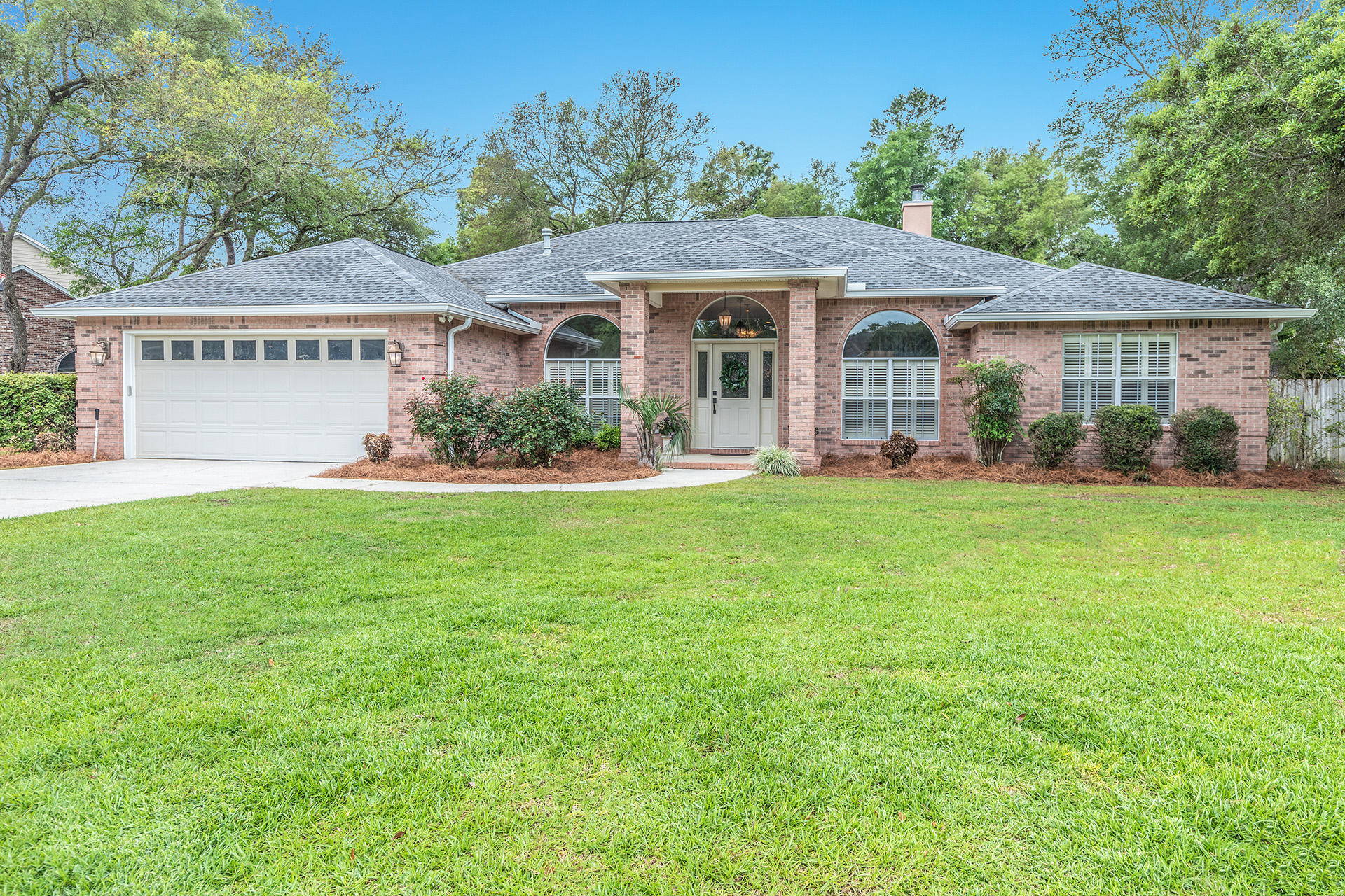 ROCKY BAYOU COUNTRY CLUB ESTATES 10 - Residential