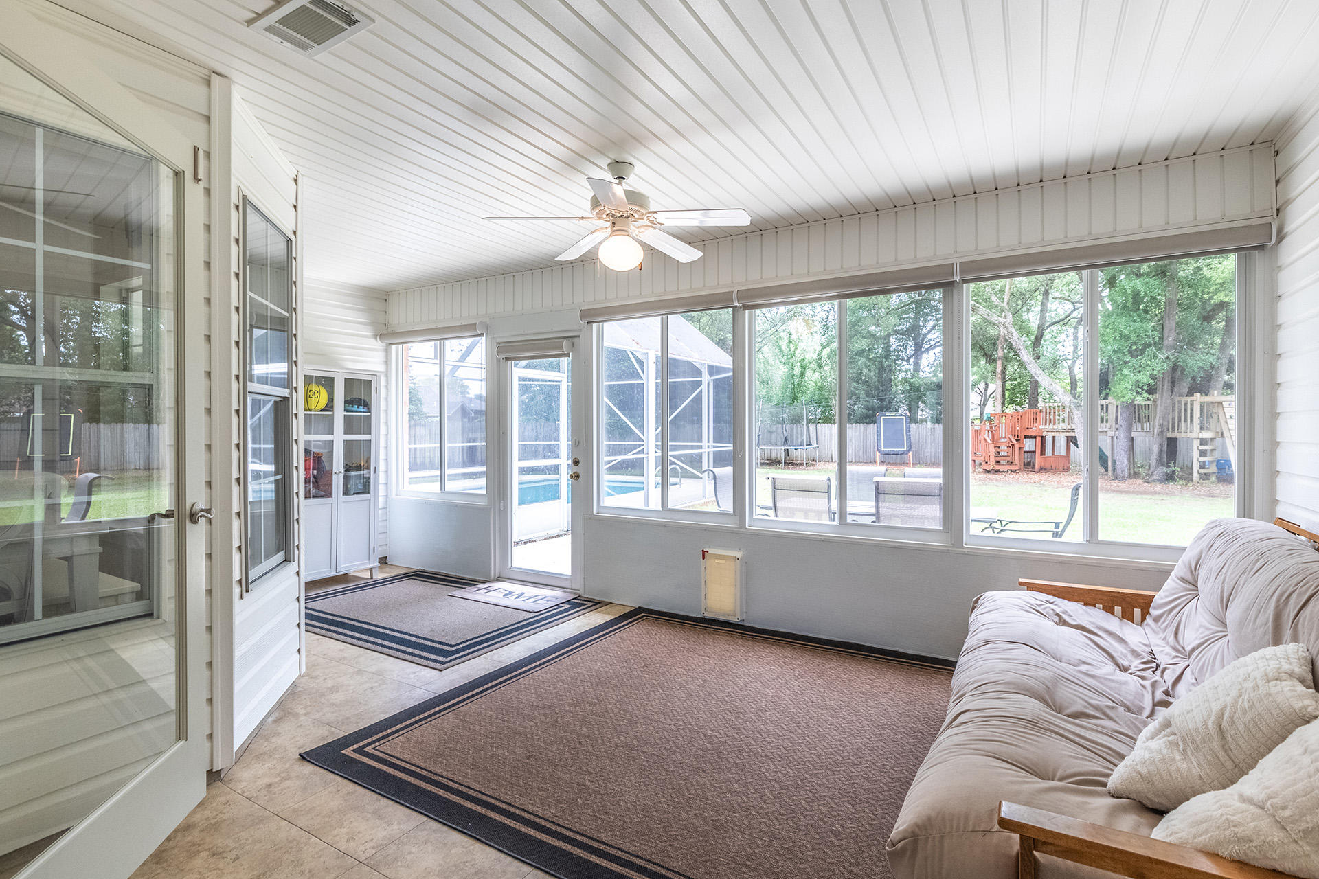 ROCKY BAYOU COUNTRY CLUB ESTATES 10 - Residential