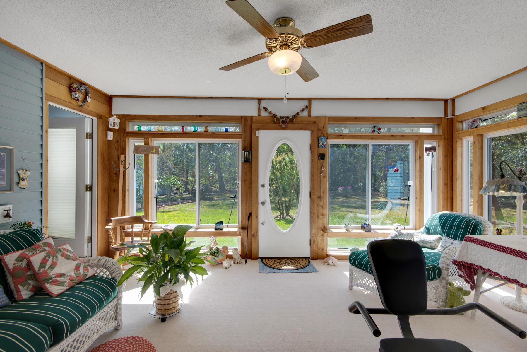 LAKE SHARON ESTATES - Residential