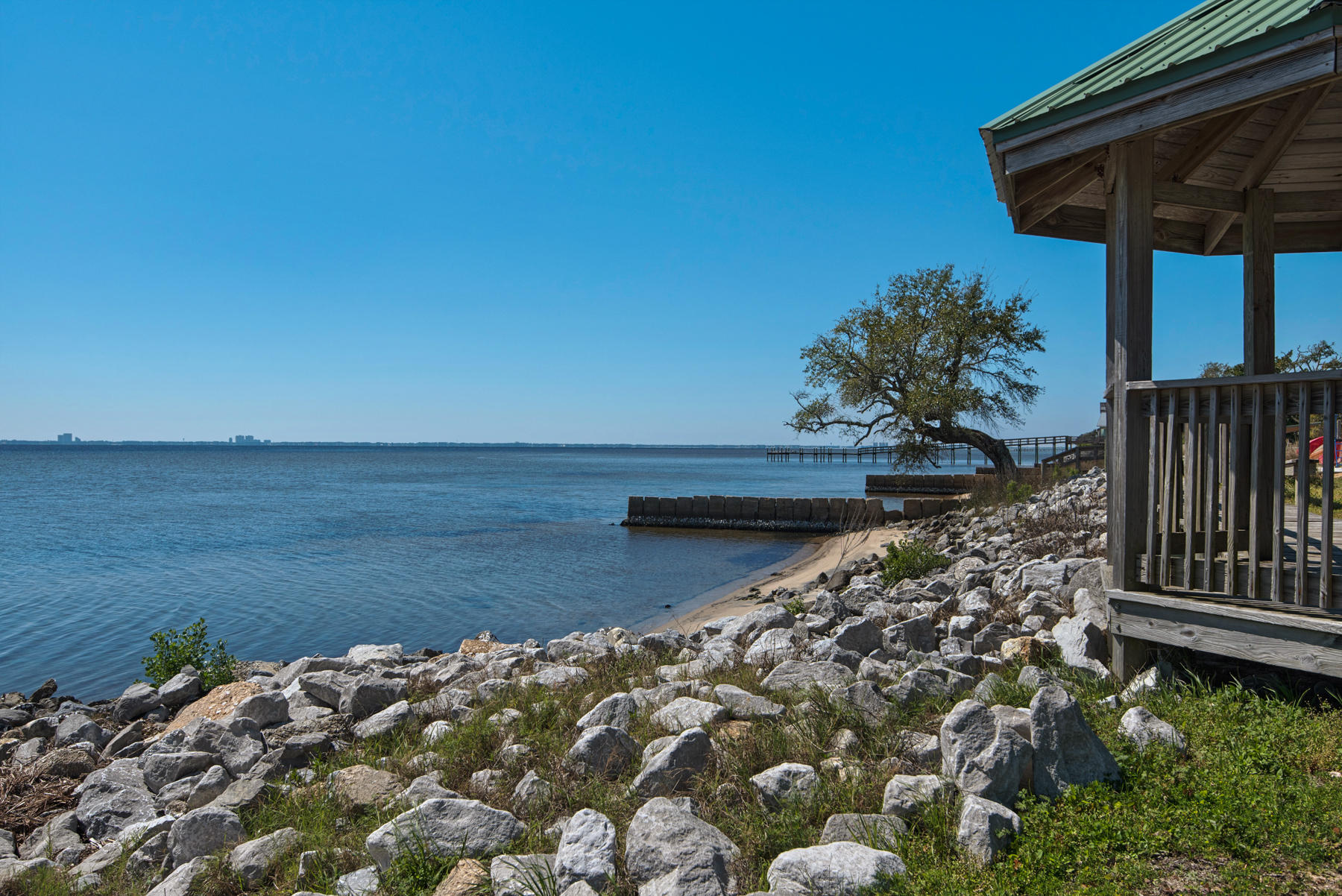 LAKE SHARON ESTATES - Residential