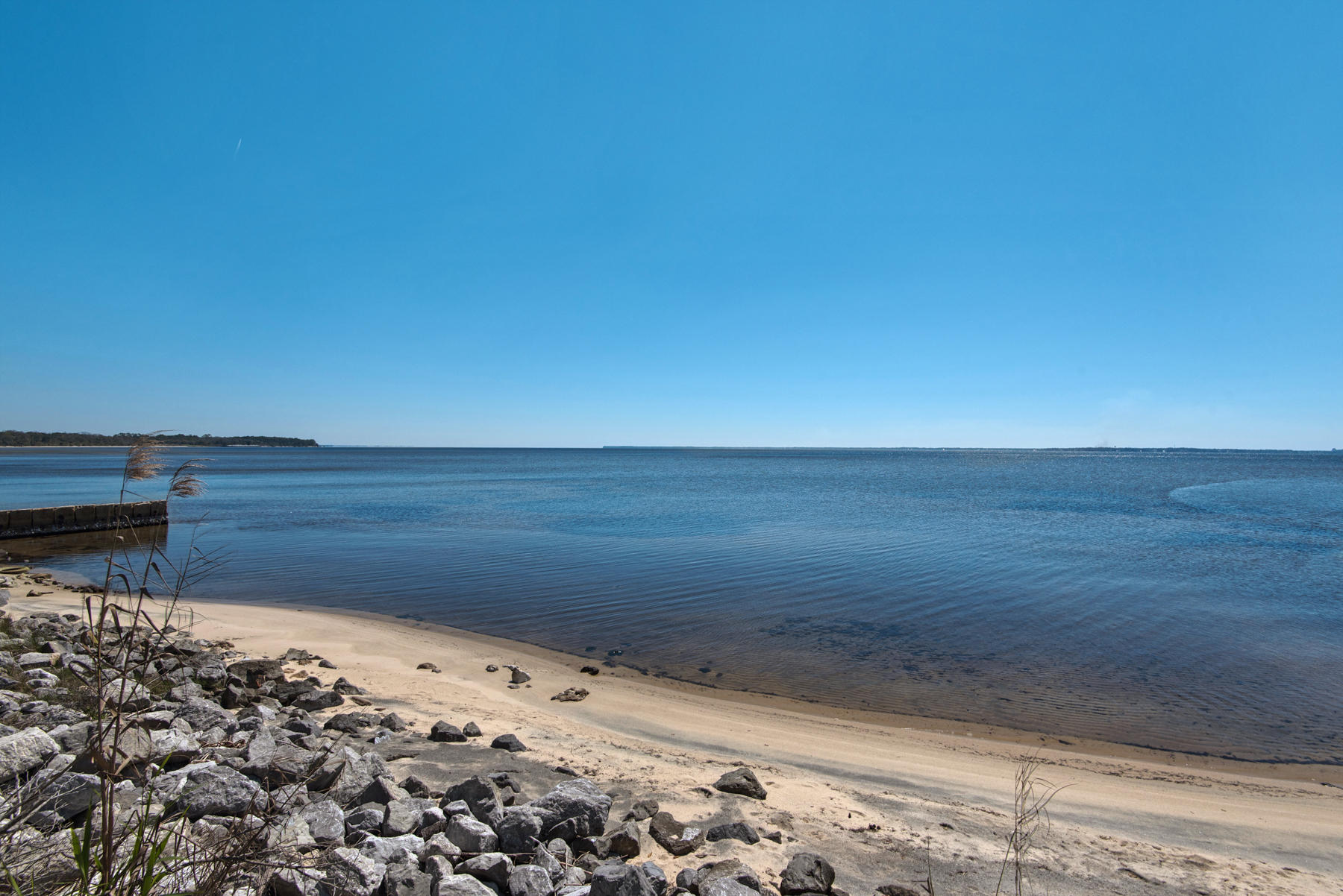 LAKE SHARON ESTATES - Residential