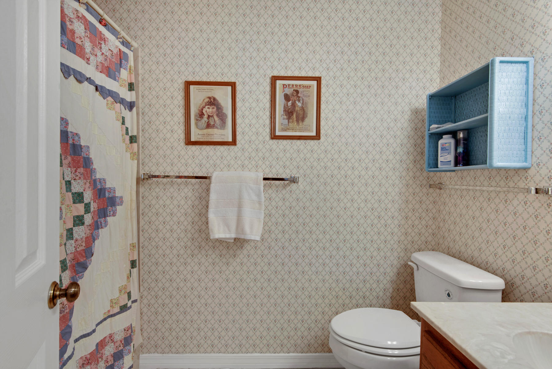 LAKE SHARON ESTATES - Residential