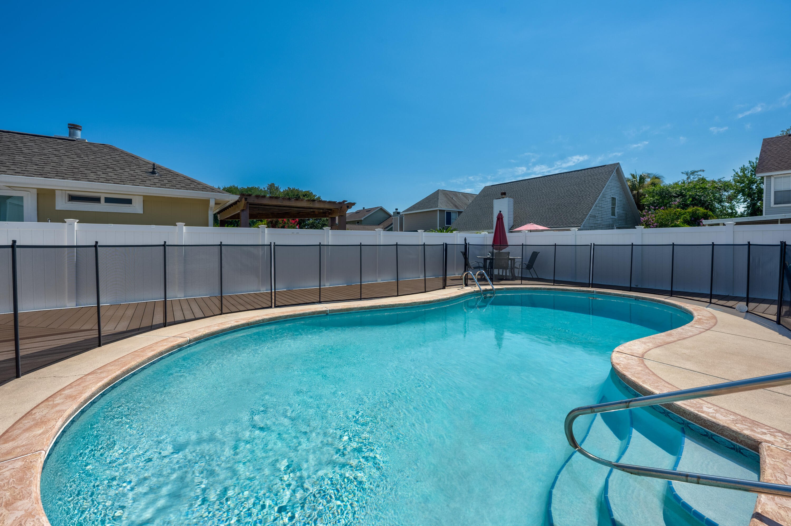 SANDY RIDGE ESTATES - Residential