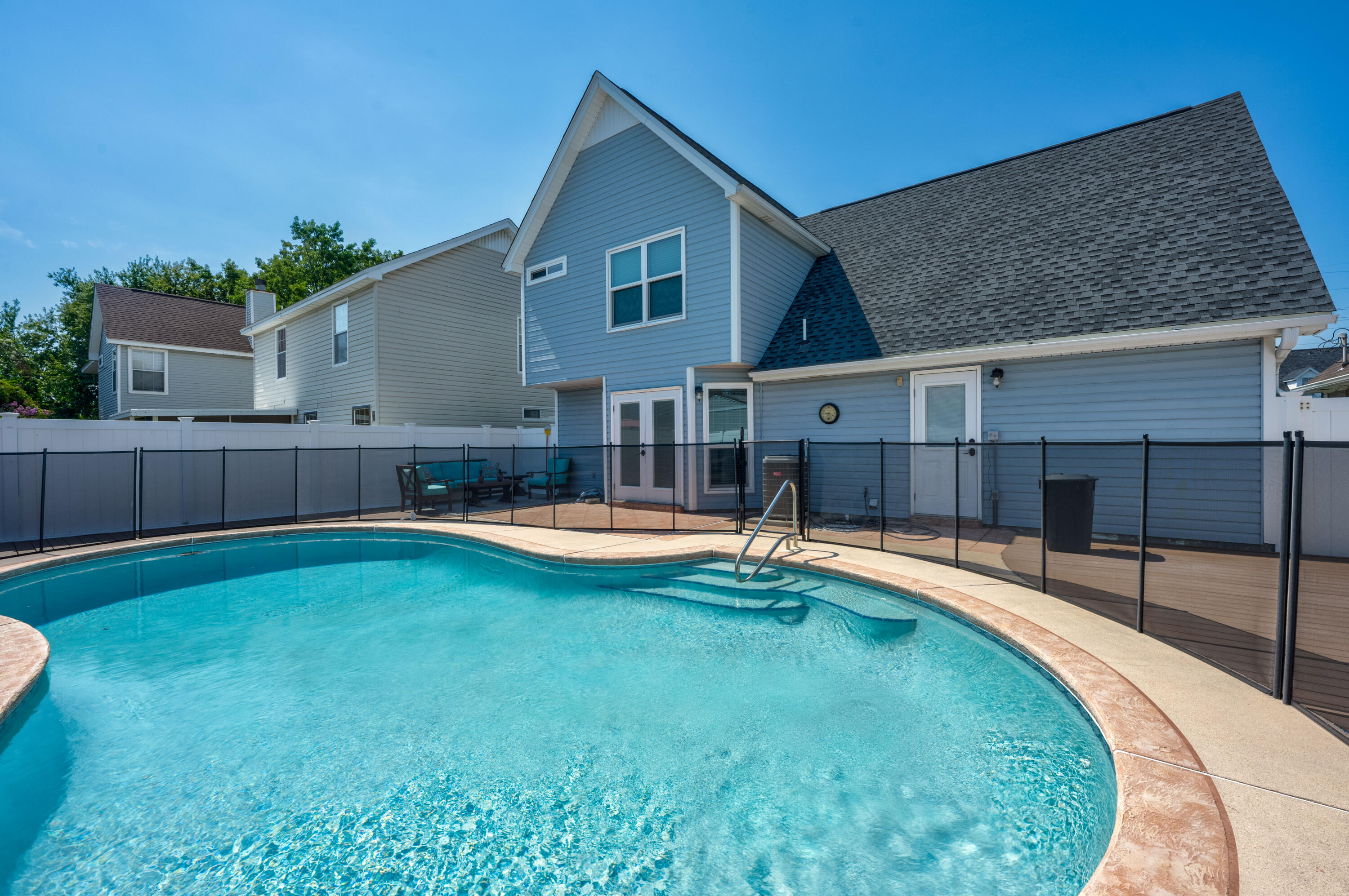 SANDY RIDGE ESTATES - Residential