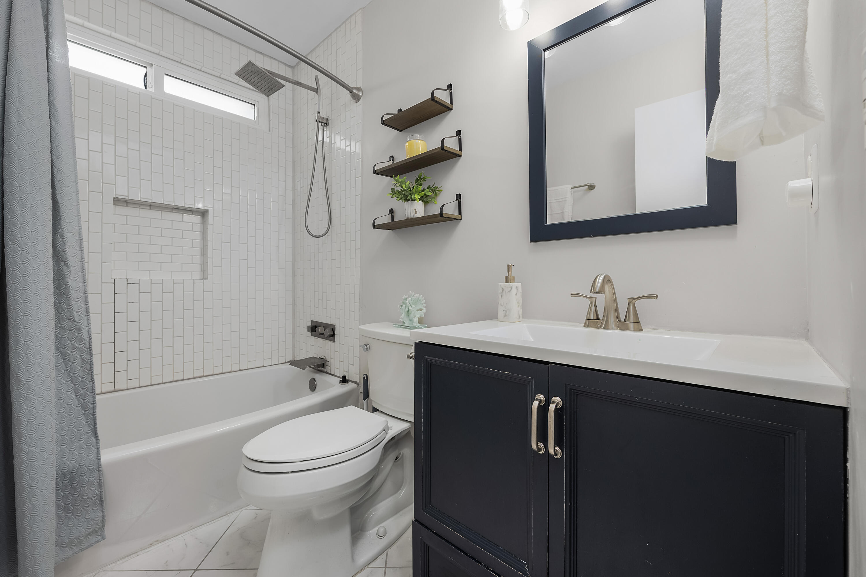 SANDY RIDGE ESTATES - Residential