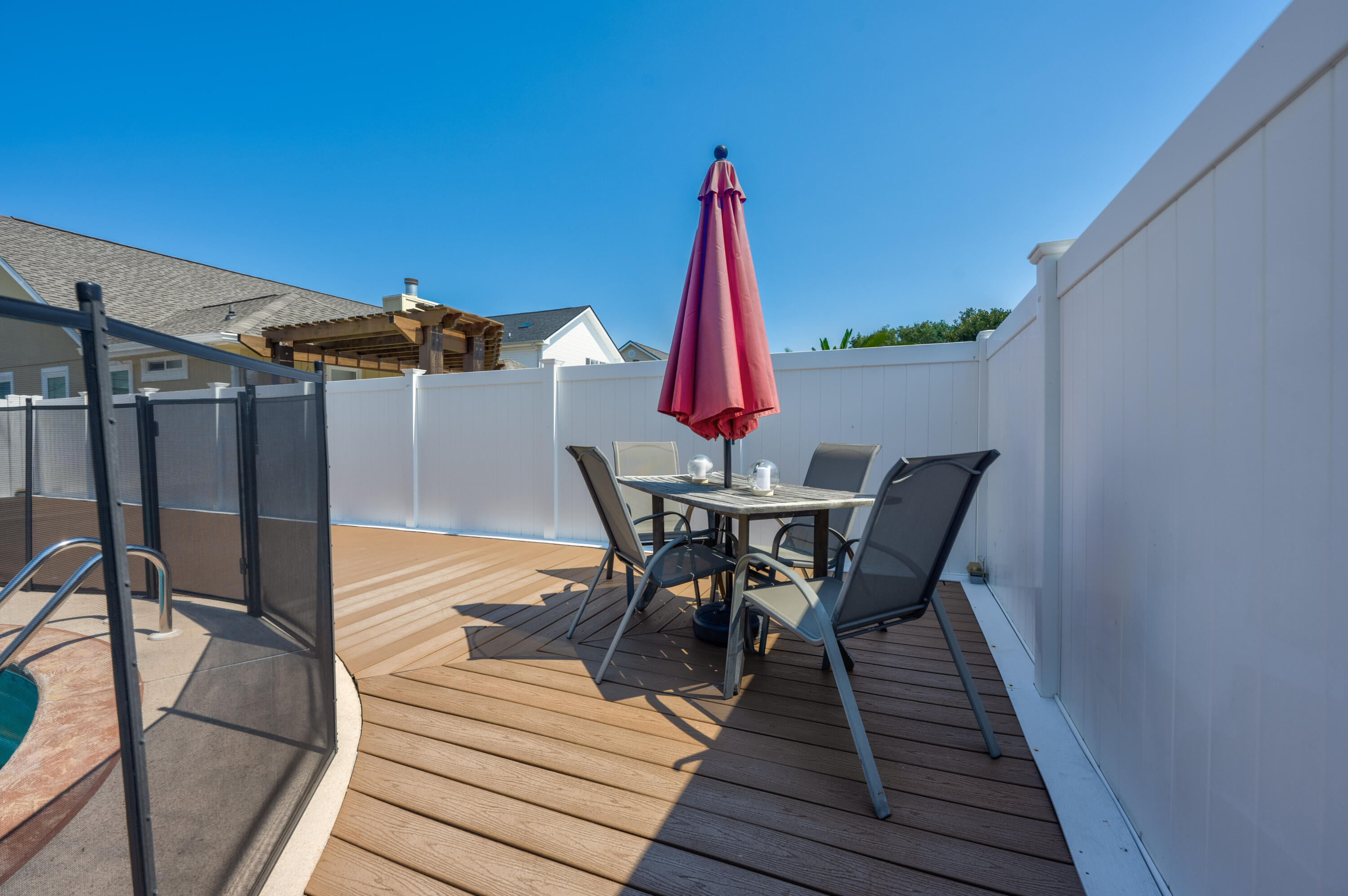 SANDY RIDGE ESTATES - Residential