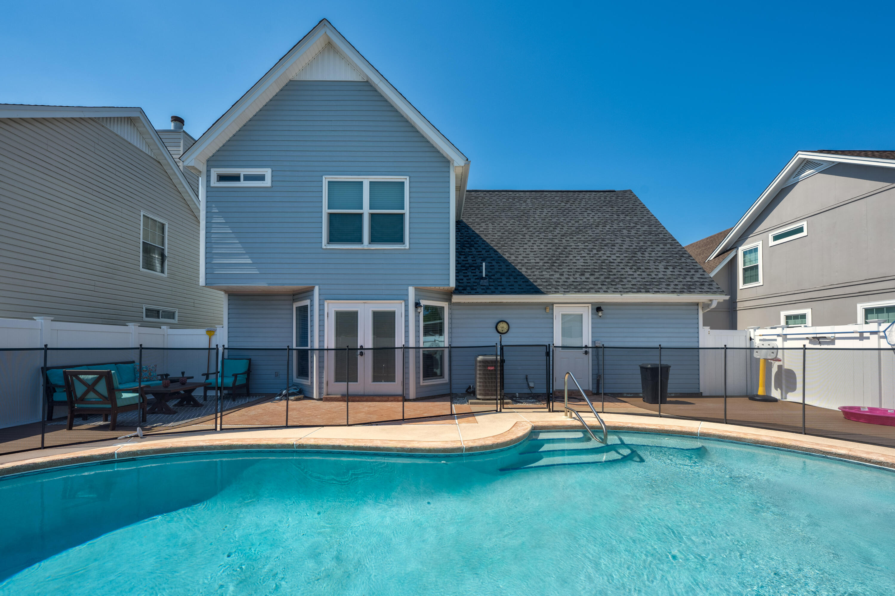 SANDY RIDGE ESTATES - Residential