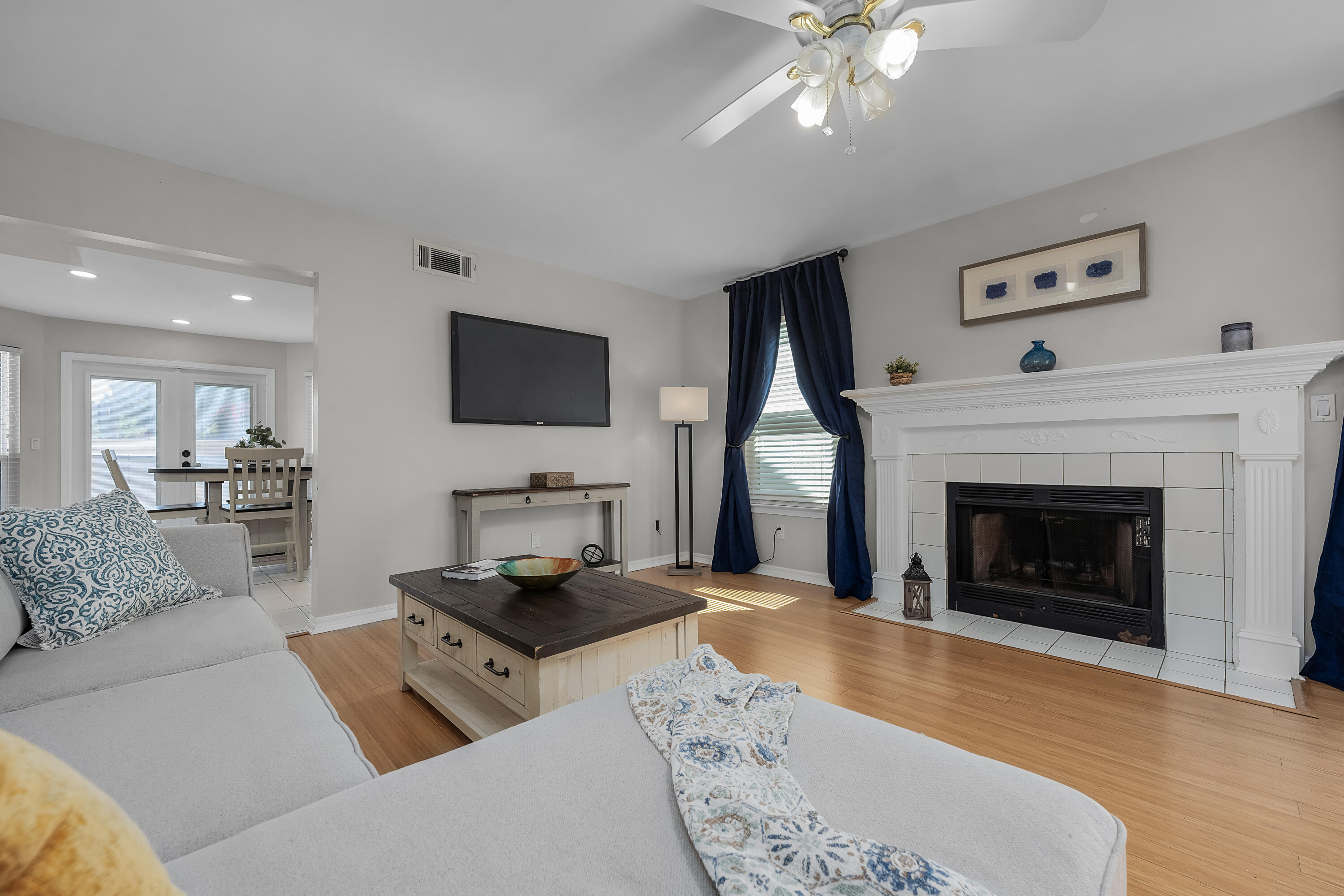 SANDY RIDGE ESTATES - Residential