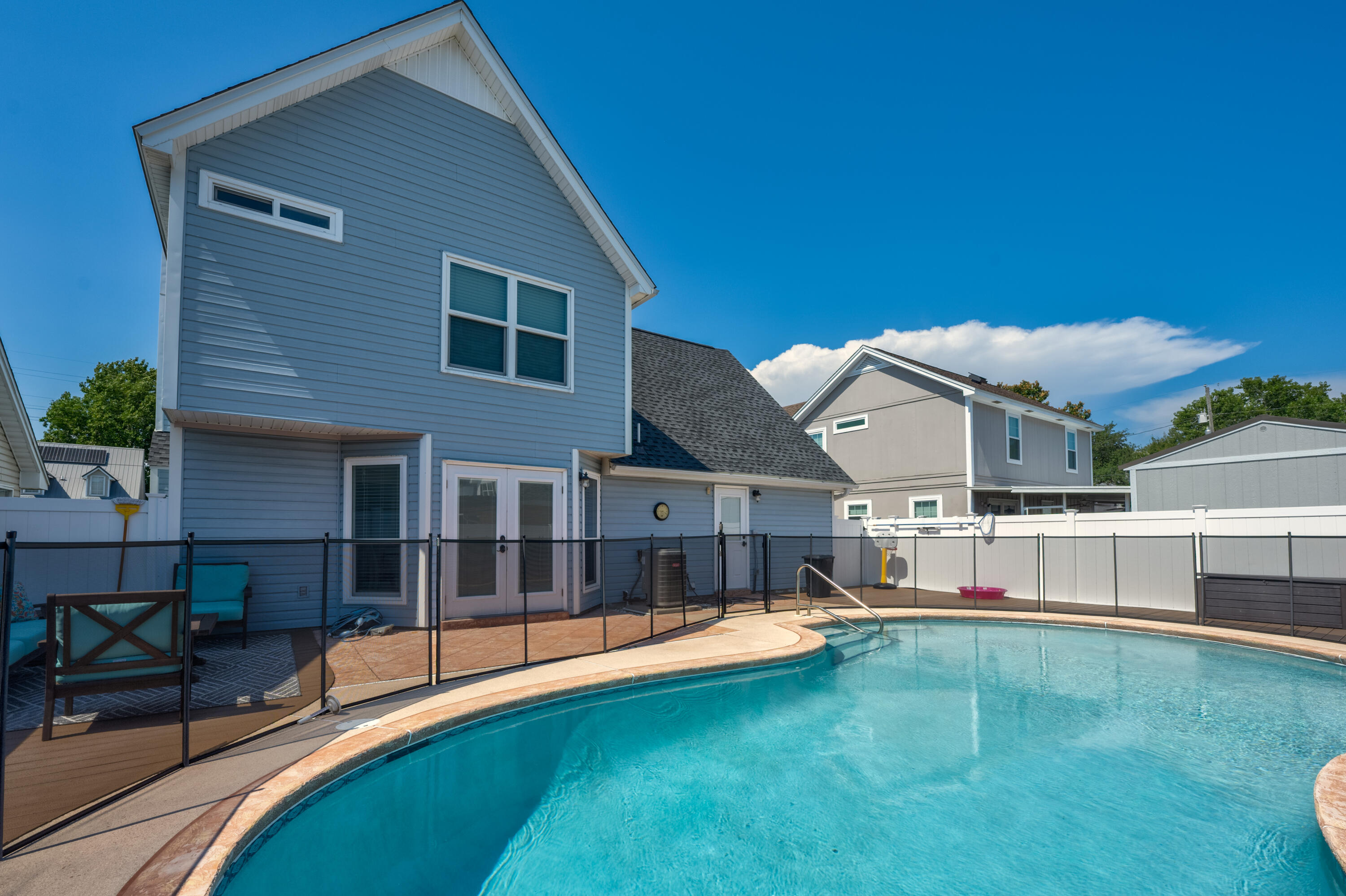 SANDY RIDGE ESTATES - Residential