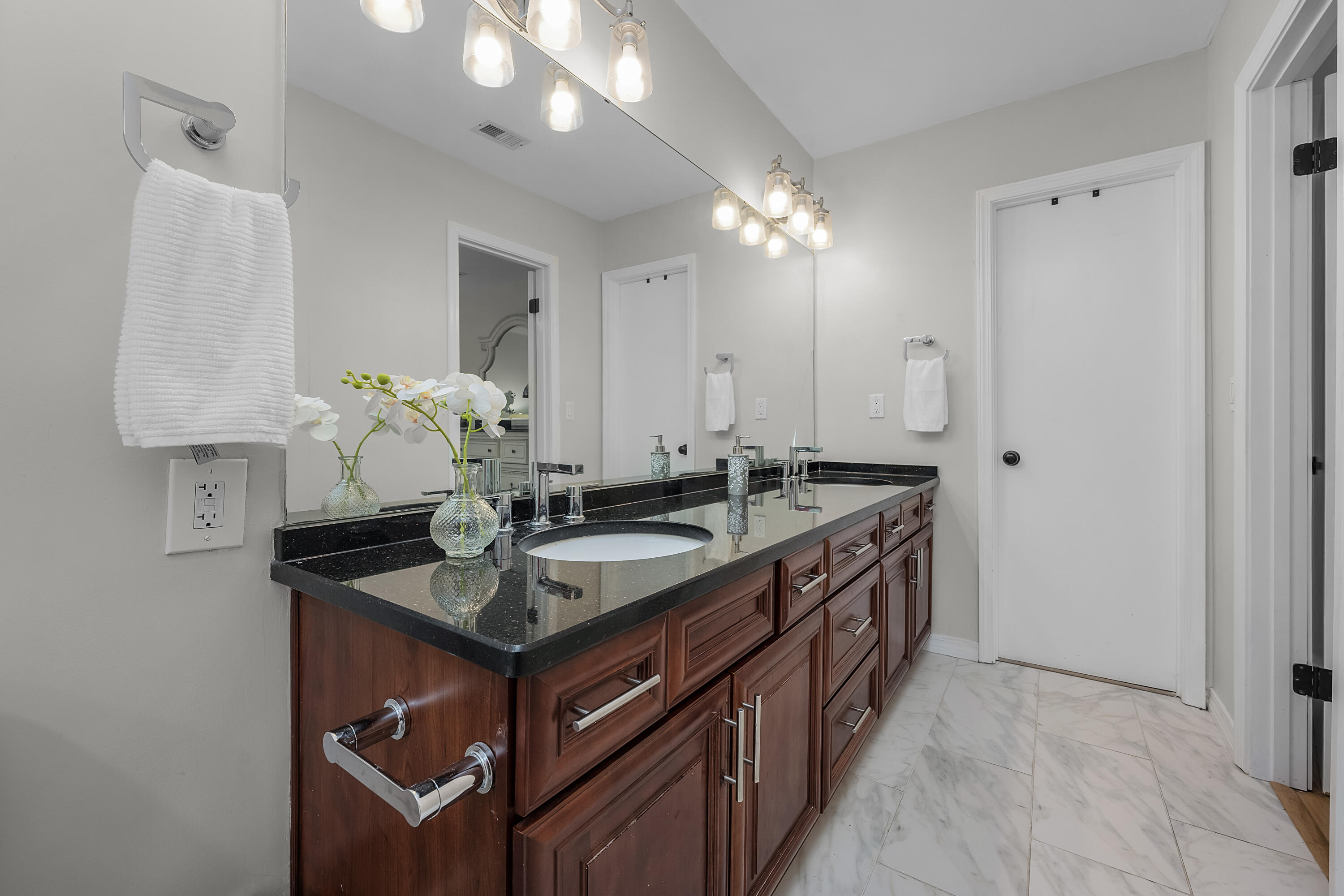 SANDY RIDGE ESTATES - Residential