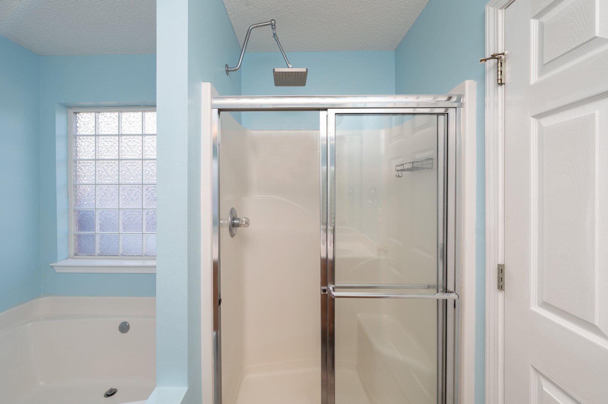 RIVERCHASE S/D PH 1 - Residential