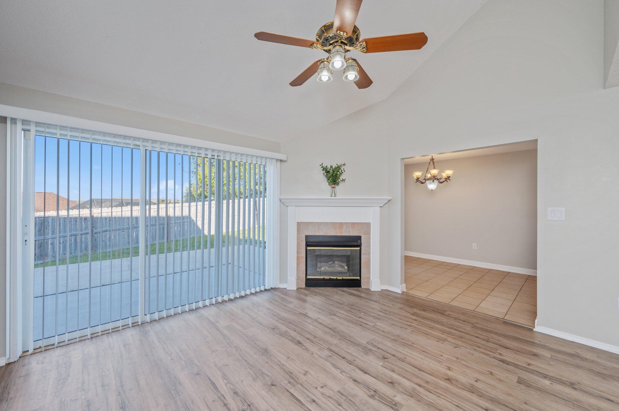 RIVERCHASE S/D PH 1 - Residential