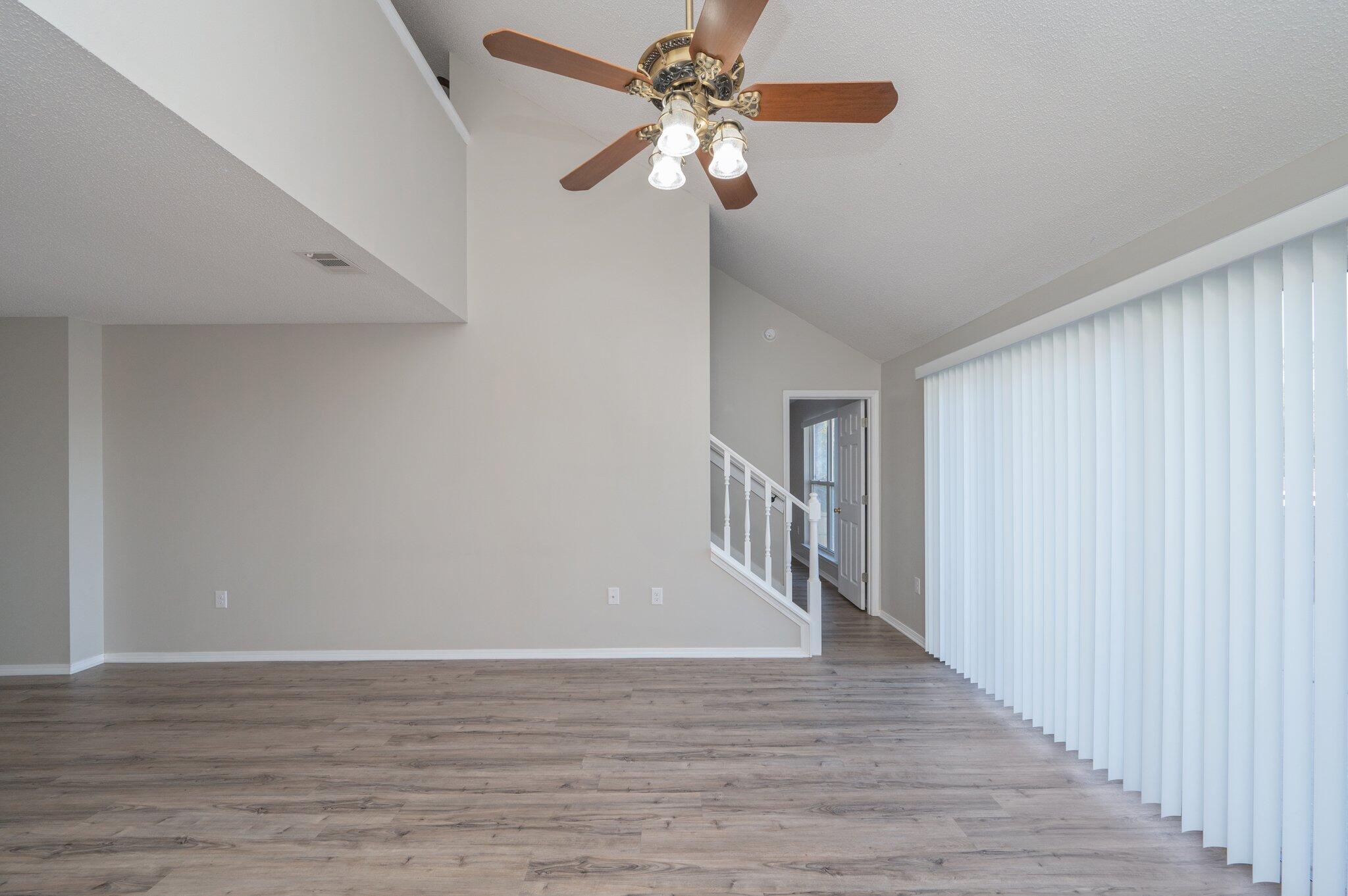 RIVERCHASE S/D PH 1 - Residential