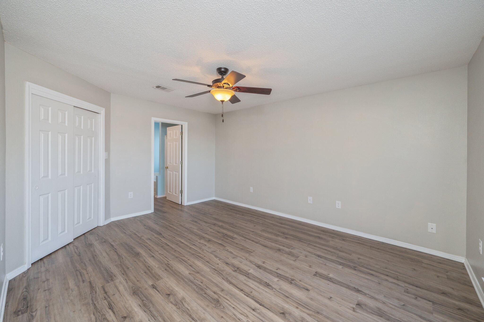 RIVERCHASE S/D PH 1 - Residential