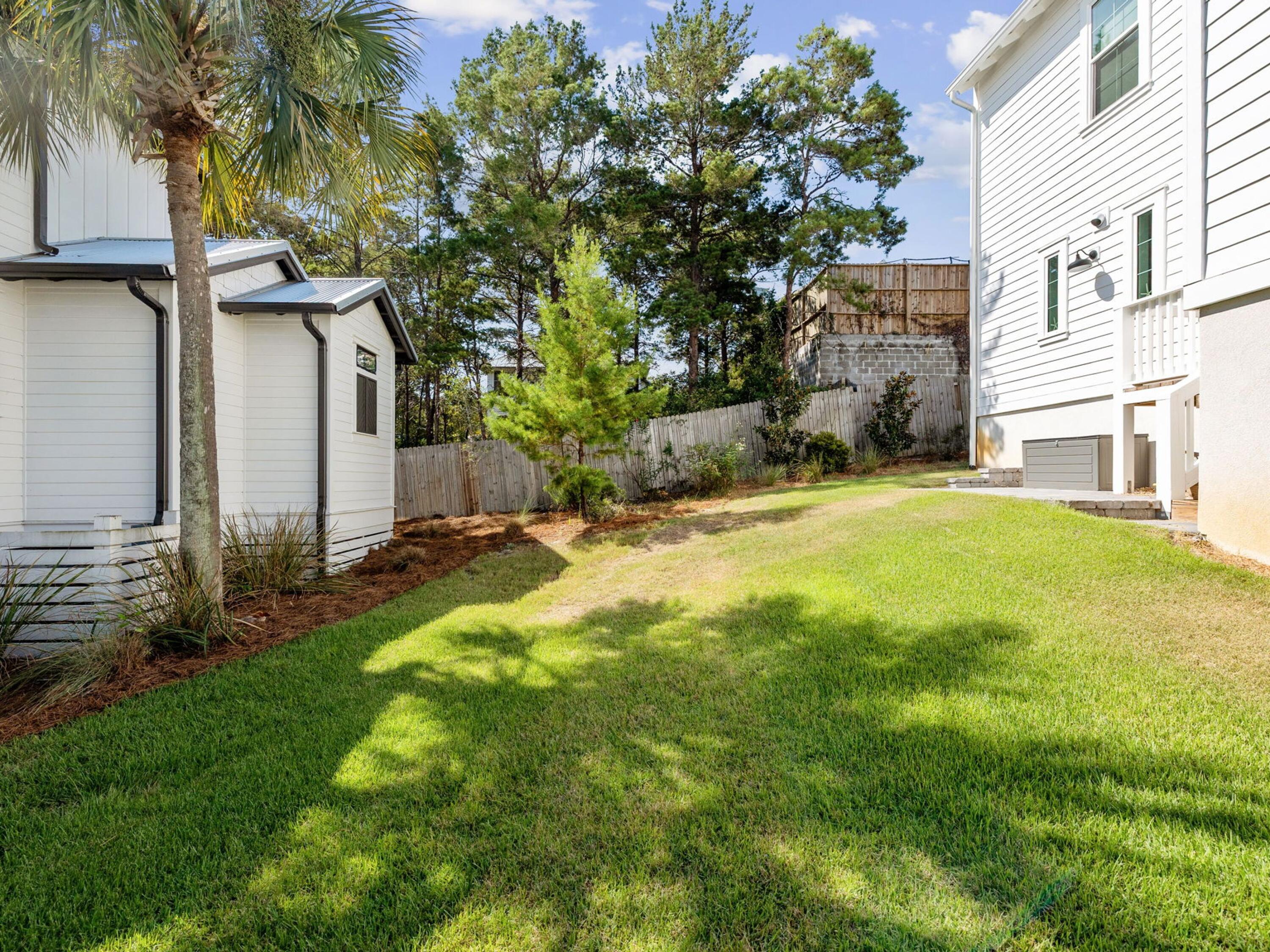 VILLAGE AT BLUE MOUNTAIN BEACH - Residential