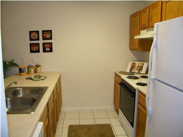 CREEKSIDE - Residential Lease