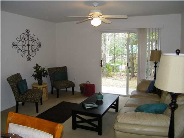 CREEKSIDE - Residential Lease