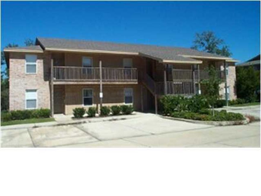 DELIGHTFUL 2 BEDROOM 2 BATH APARTMENT THAT IS ON THE FIRST FLOOR AND IS AN END UNIT. THIS IS THE ONLY UNIT WITH TILE THROUGHOUT AND CARPET IN THE BEDROOMS. VERY SPACIOUS UTILITY ROOM. OPEN FLOORPLAN WITH LOTS OF LIGHT. AVAILABLE 7/20/17