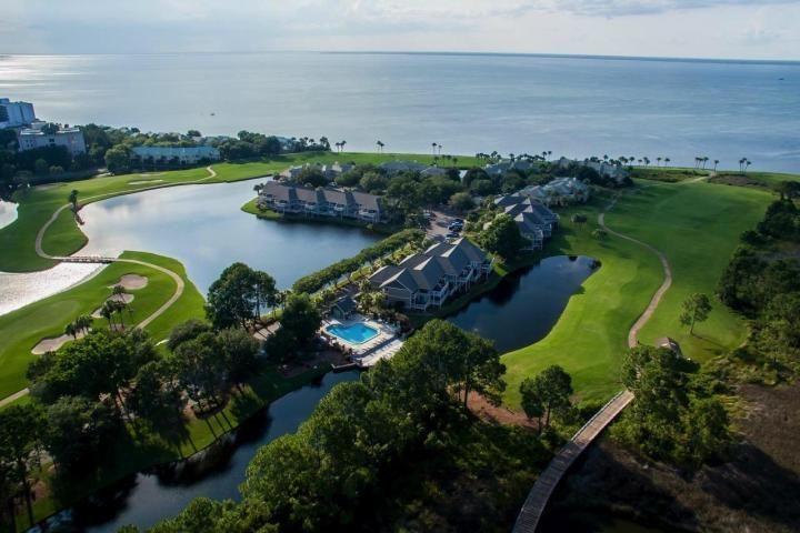 HARBOUR POINT CONDO - Residential