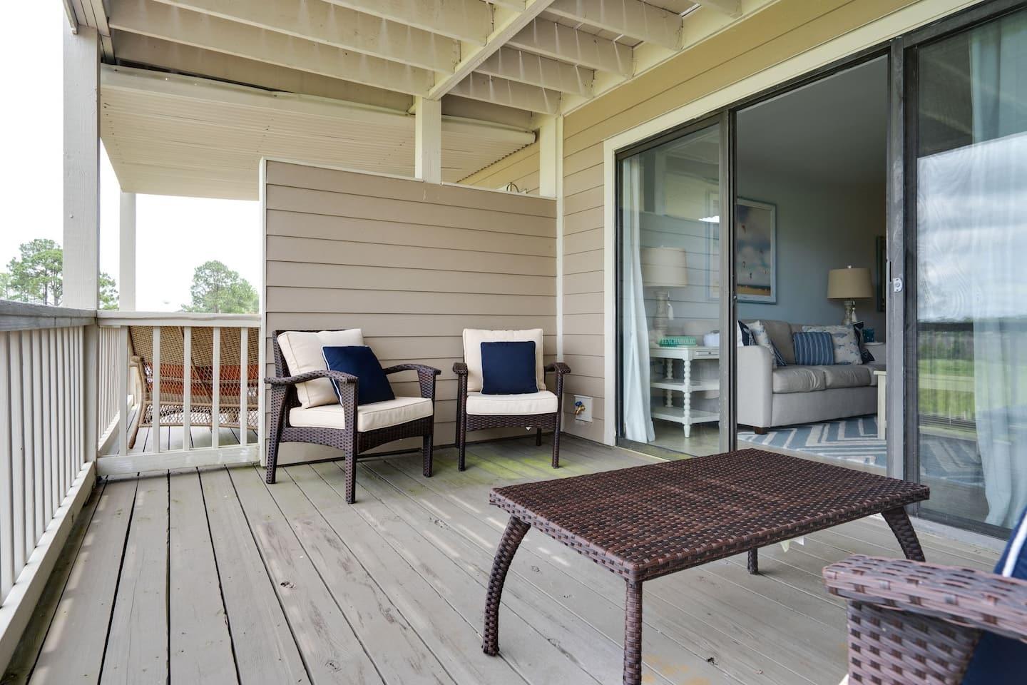 HARBOUR POINT CONDO - Residential