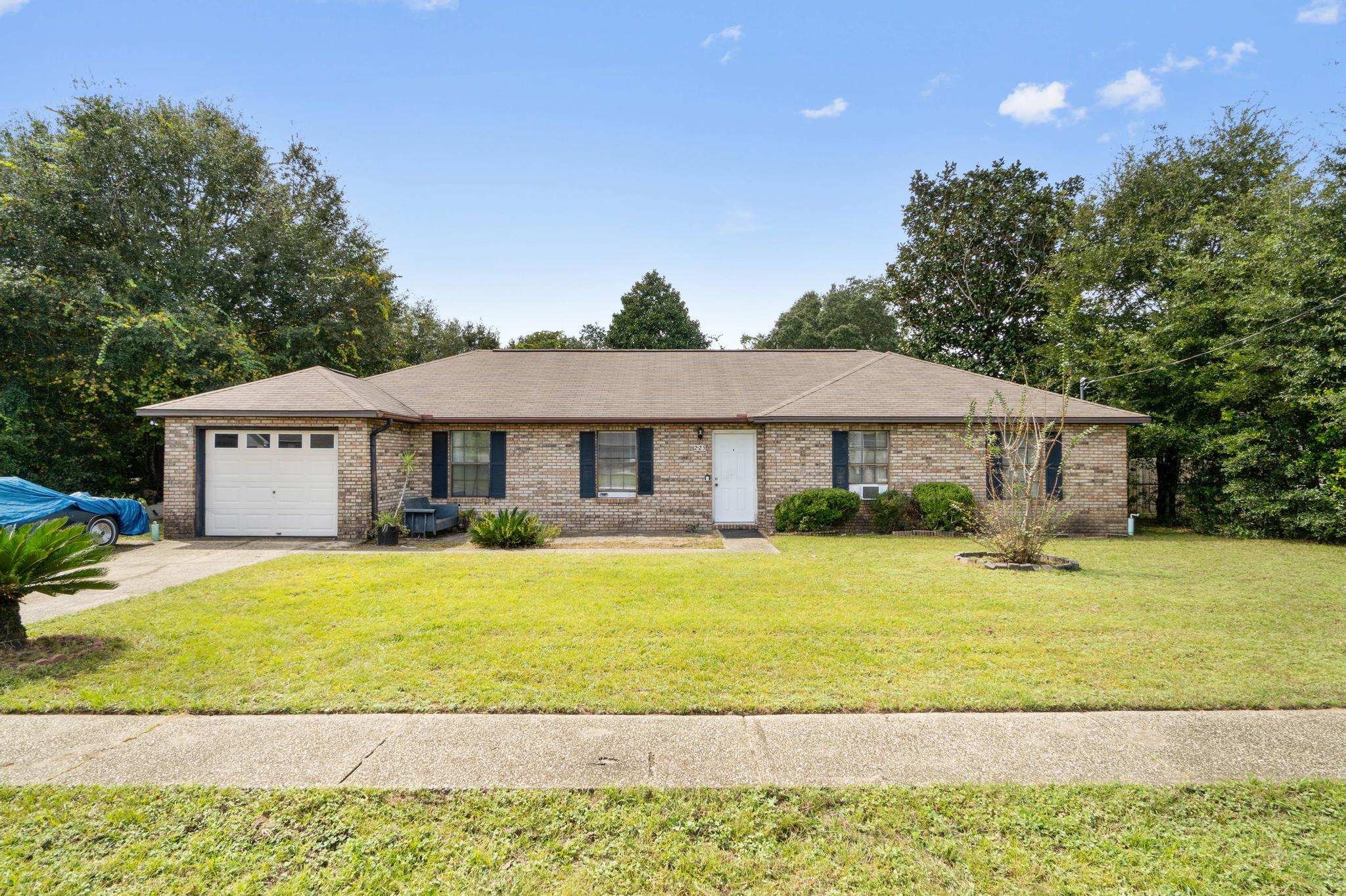 SHOAL WOOD ESTATES 1ST PH 3 - Residential