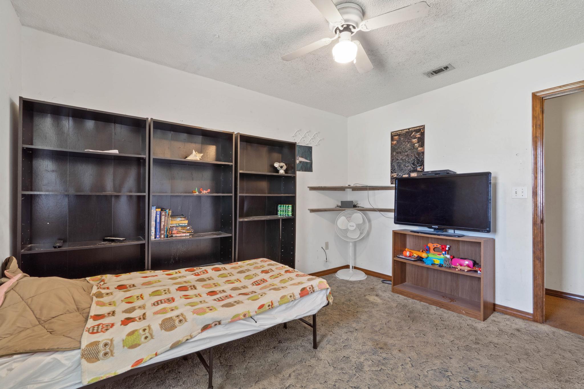 SHOAL WOOD ESTATES 1ST PH 3 - Residential