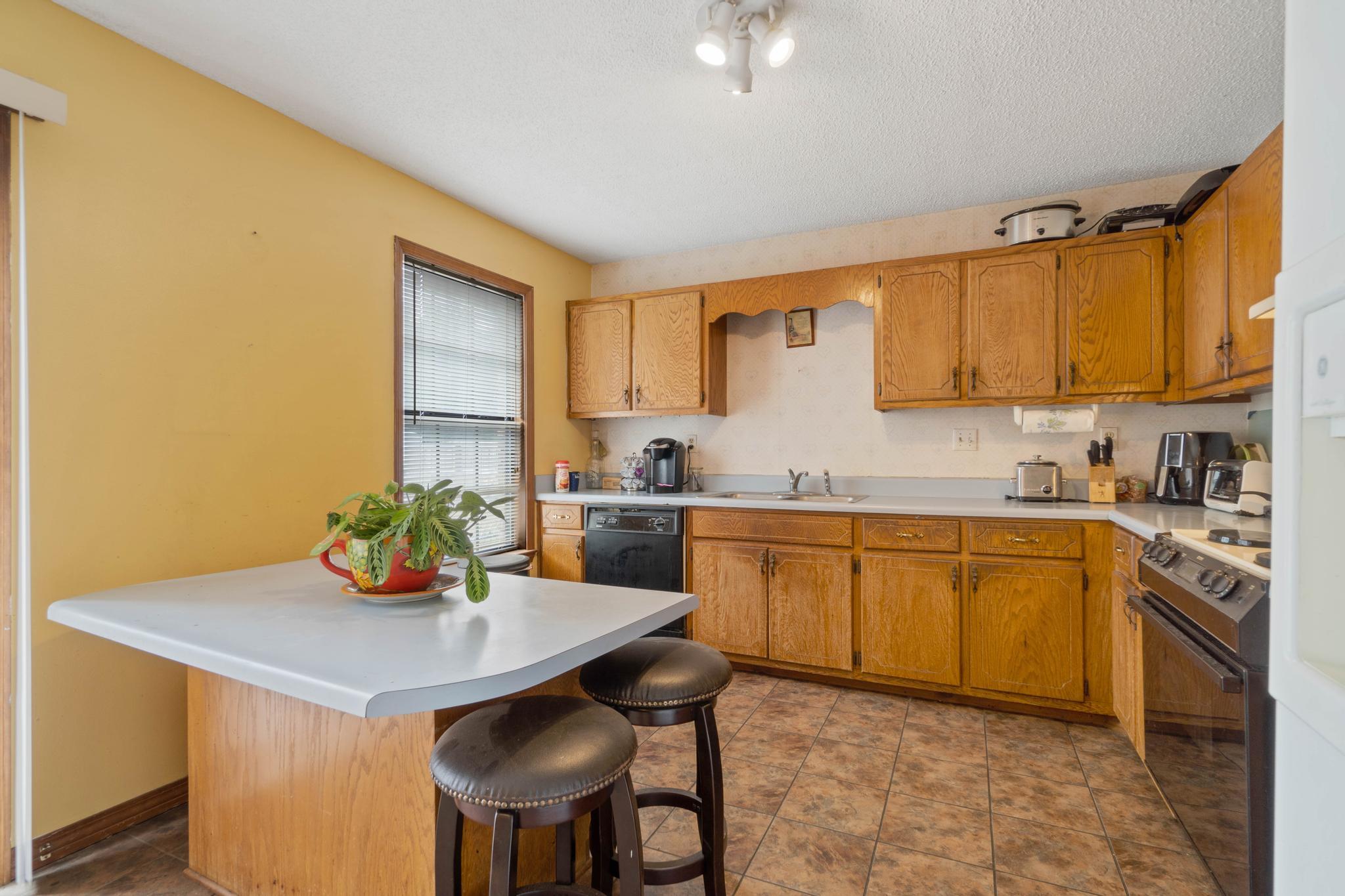 SHOAL WOOD ESTATES 1ST PH 3 - Residential