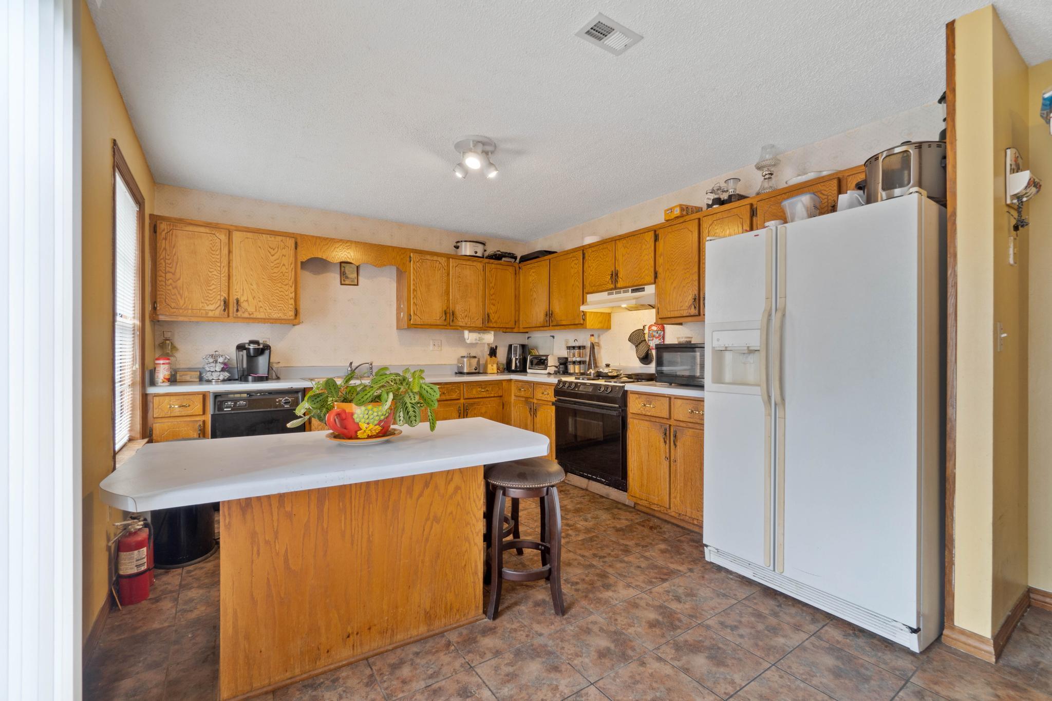 SHOAL WOOD ESTATES 1ST PH 3 - Residential