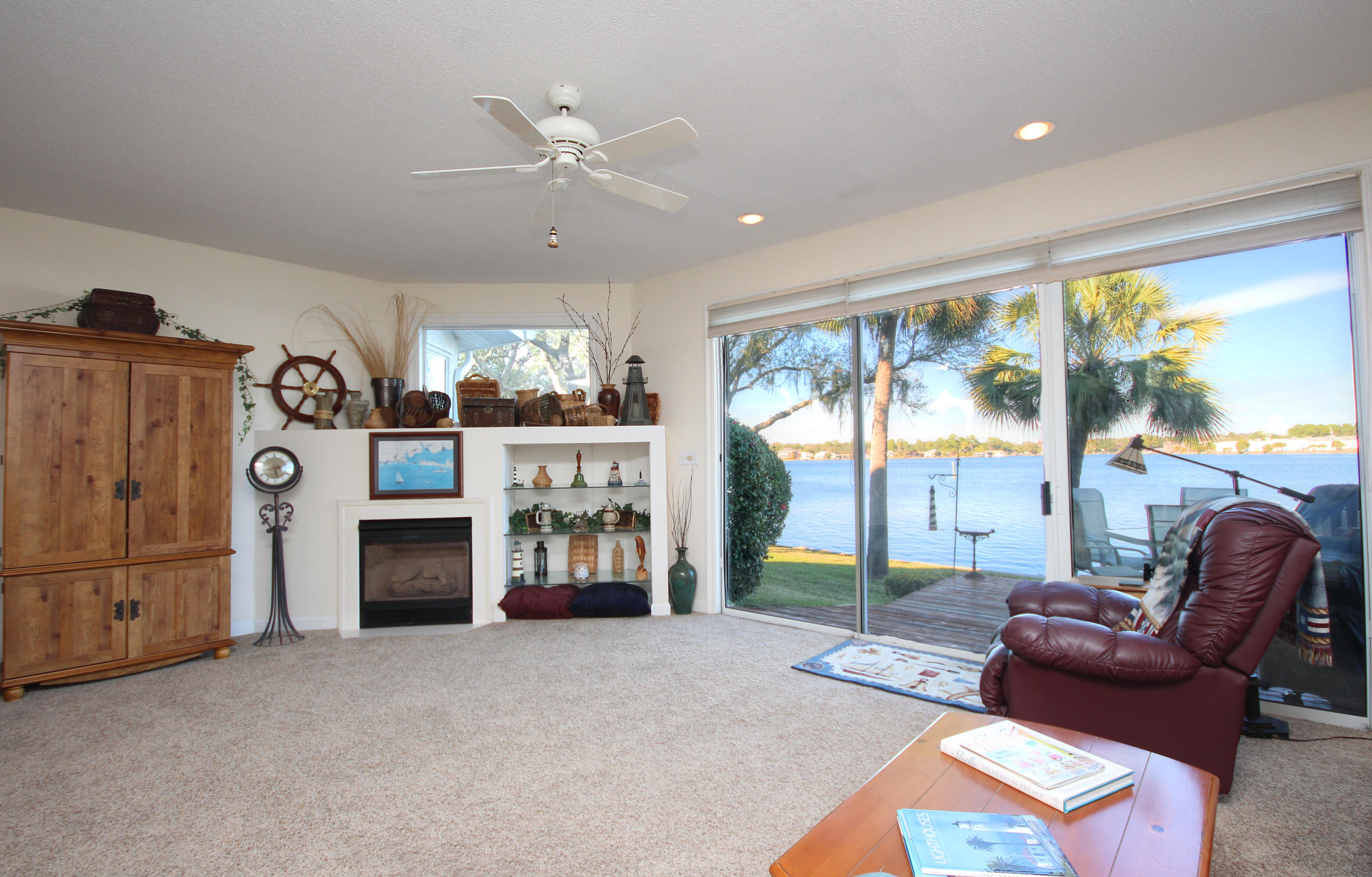 CAPTIVA COVE - Residential