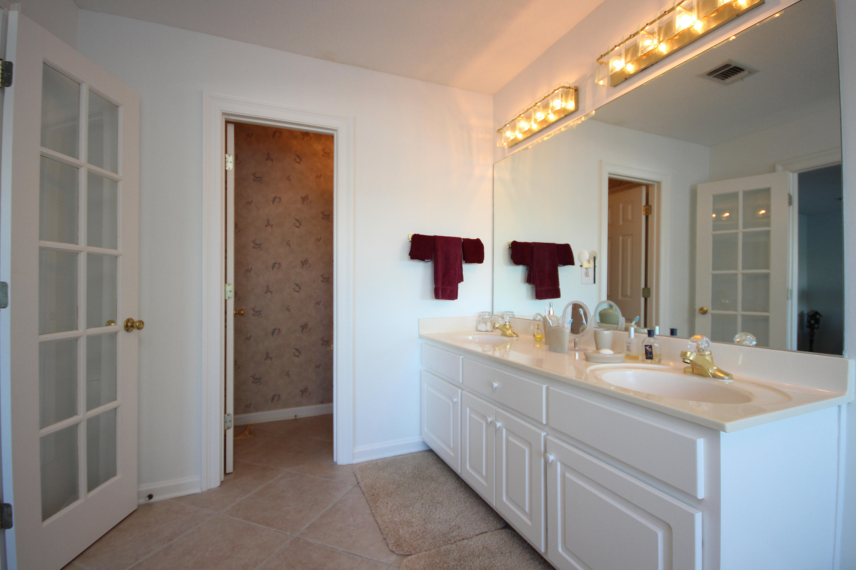 CAPTIVA COVE - Residential