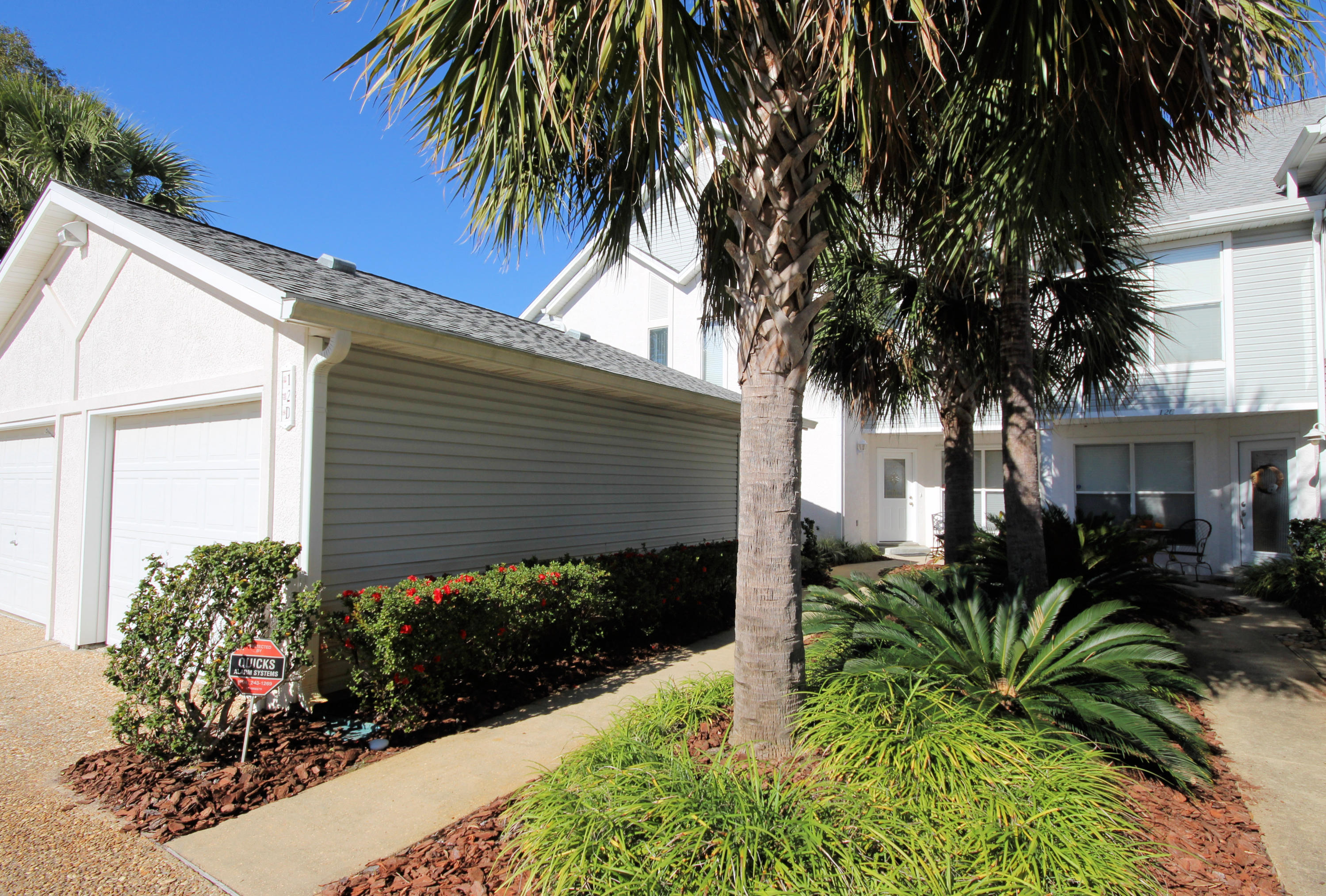 CAPTIVA COVE - Residential