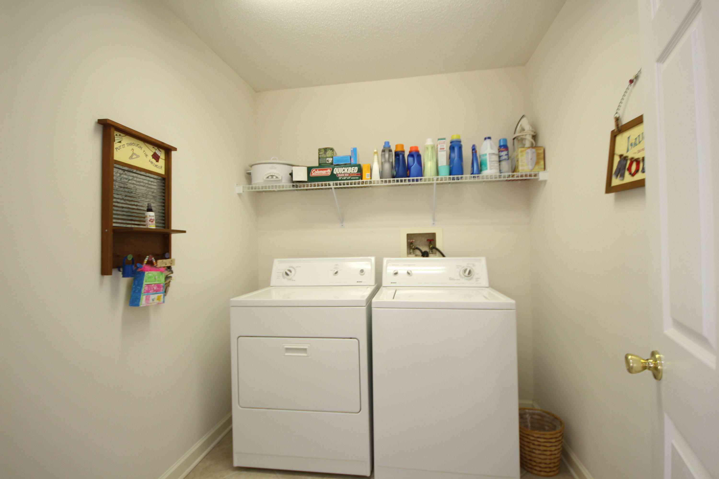 CAPTIVA COVE - Residential