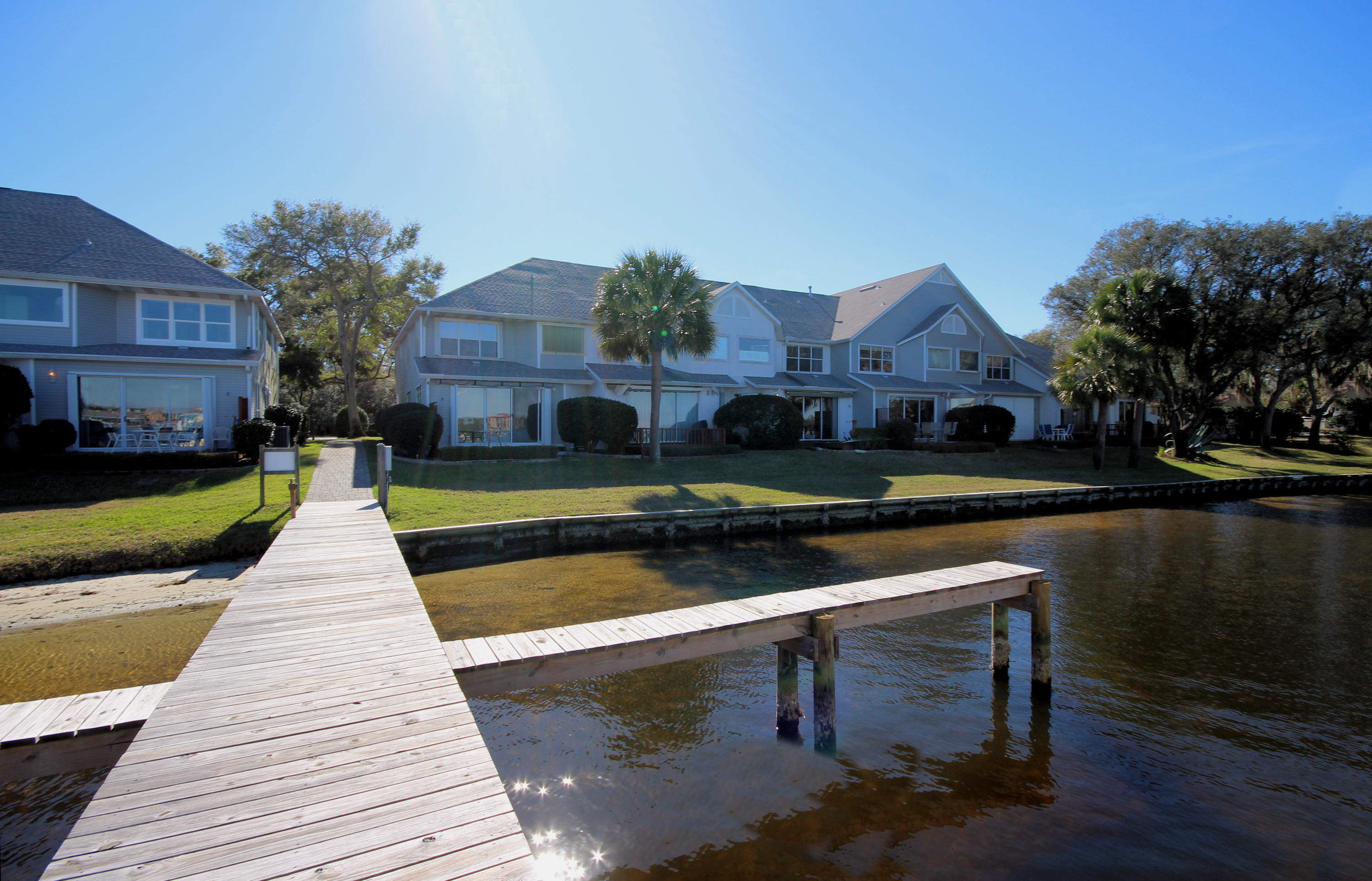 CAPTIVA COVE - Residential