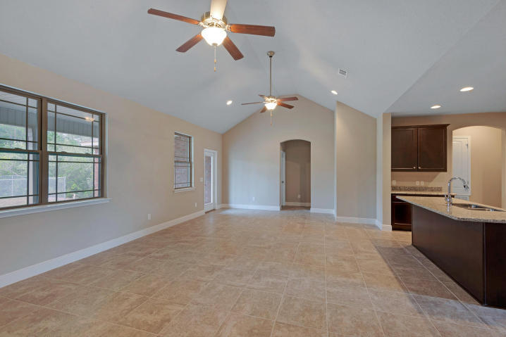 HOLLEY BY THE SEA - Residential